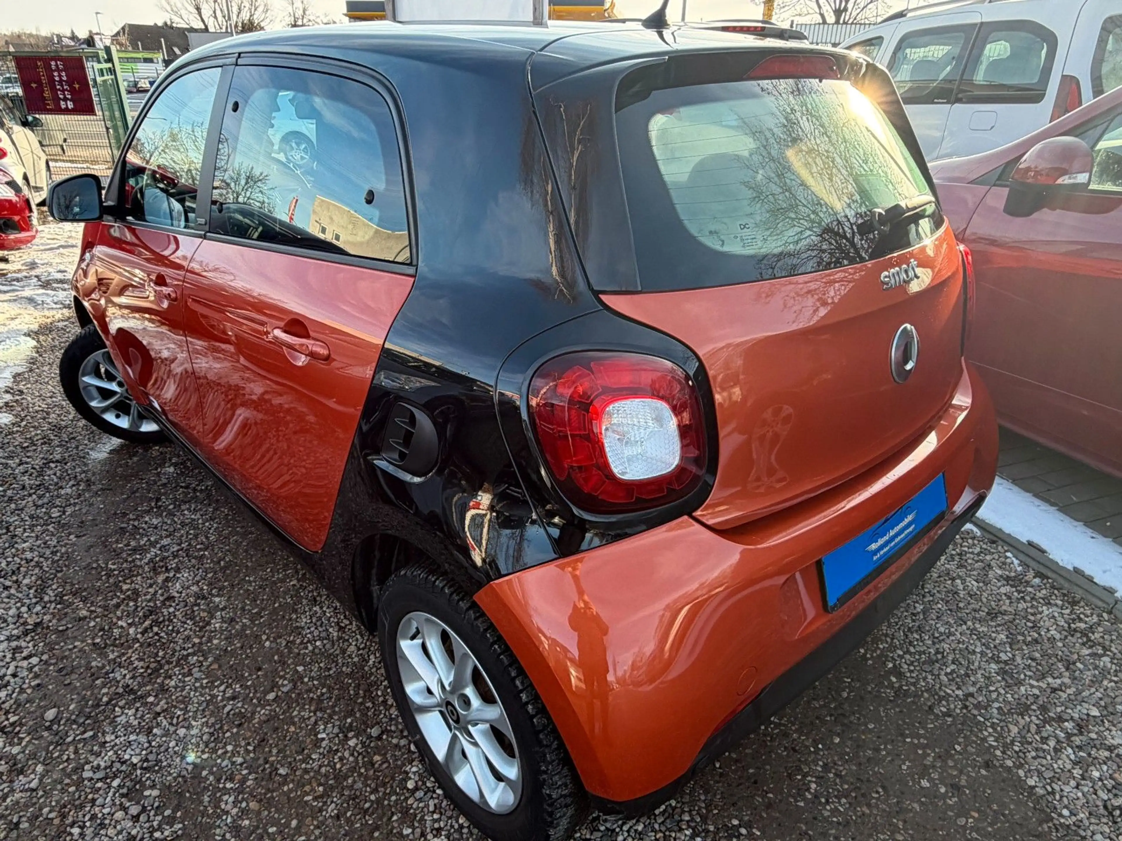 smart forFour *2.HD*Klima*SHZ*Navi*PDC*46.TKM*TÜV NEU — photo 5