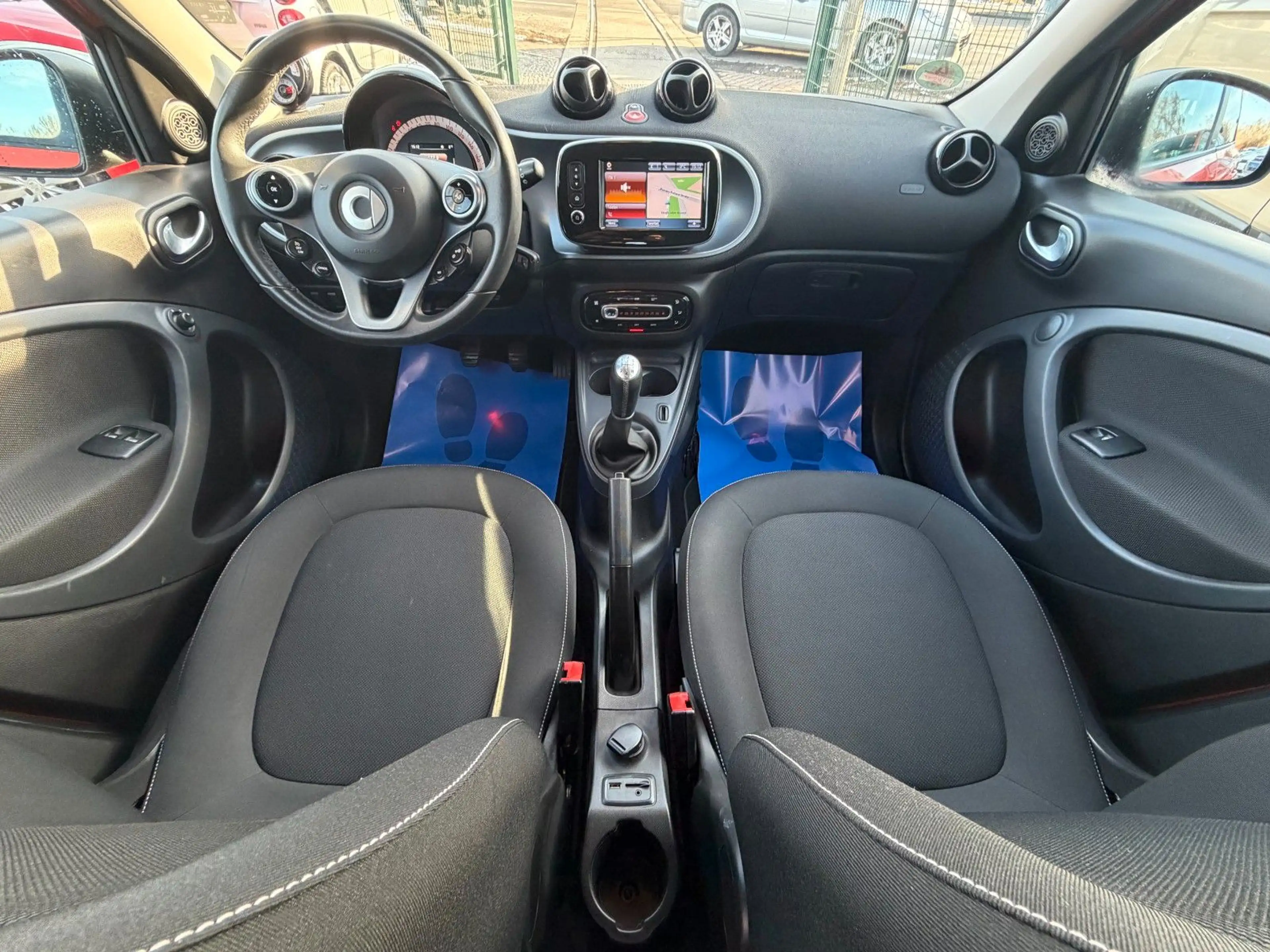 smart forFour *2.HD*Klima*SHZ*Navi*PDC*46.TKM*TÜV NEU — photo 15
