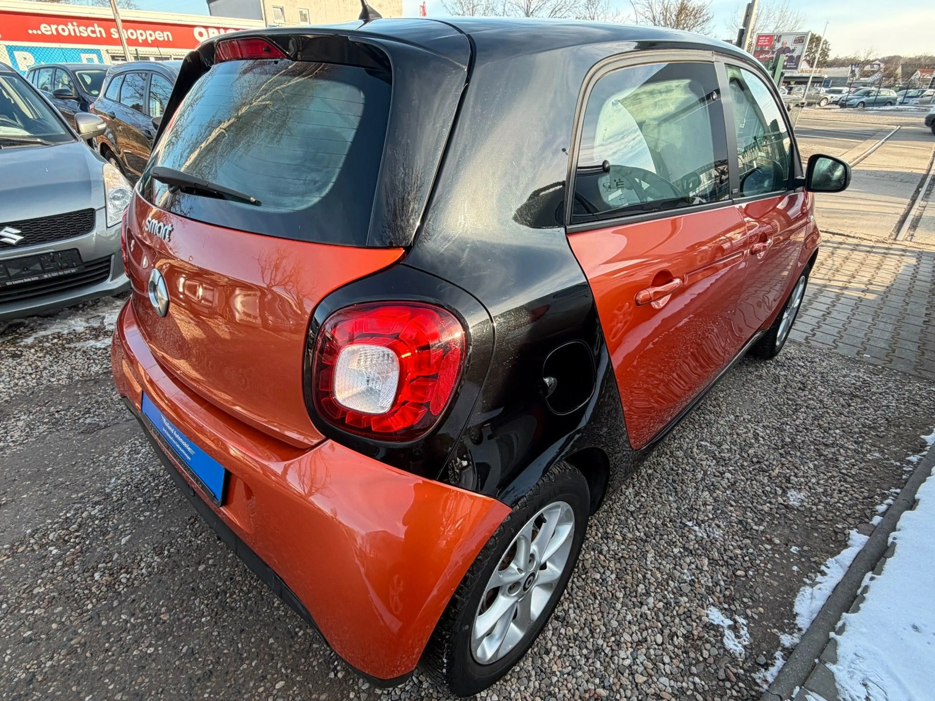 smart forFour *2.HD*Klima*SHZ*Navi*PDC*46.TKM*TÜV NEU — photo 8