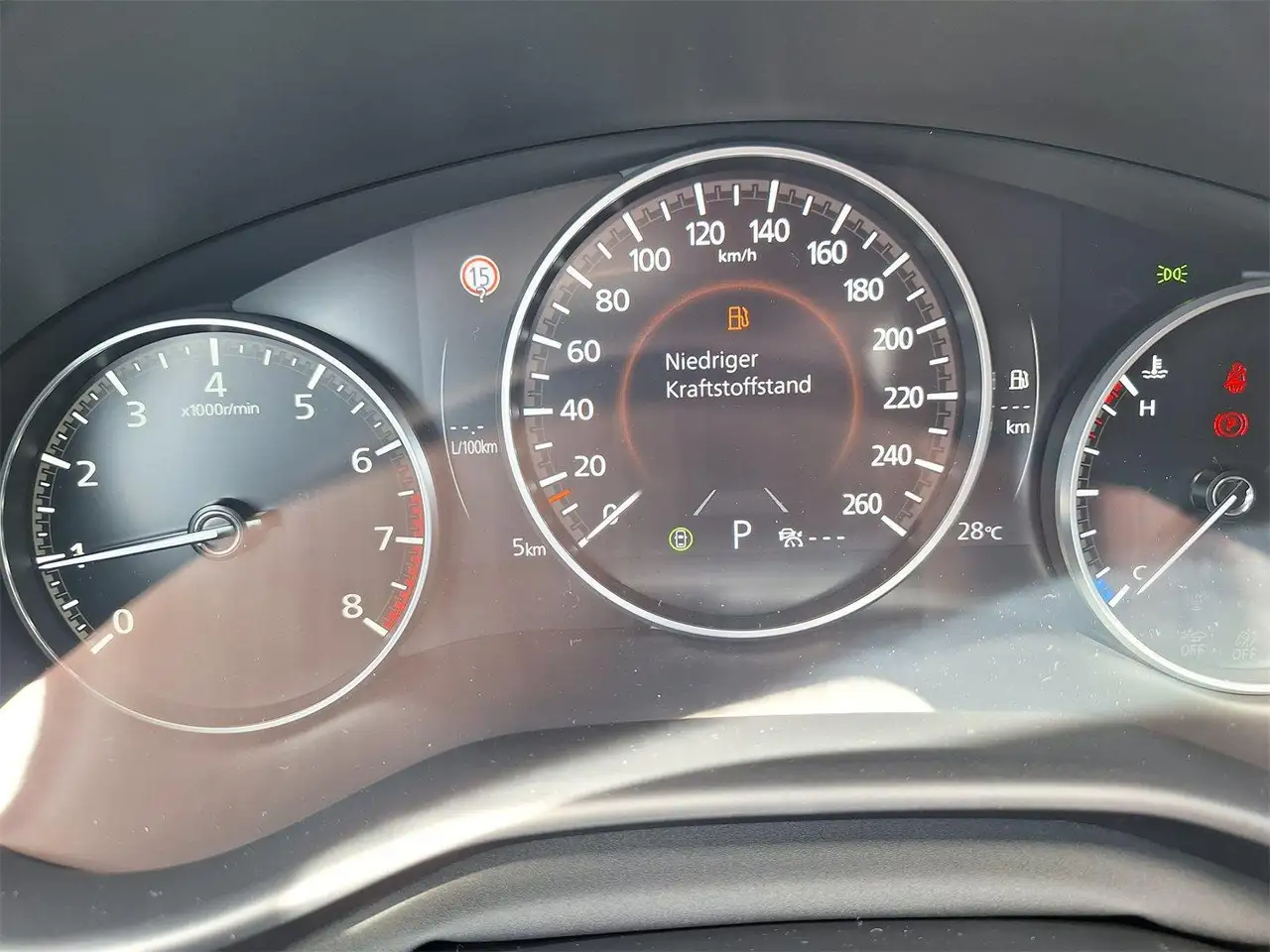 Mazda CX-30 e-Skyactive G140 Homura, миниатюра 17