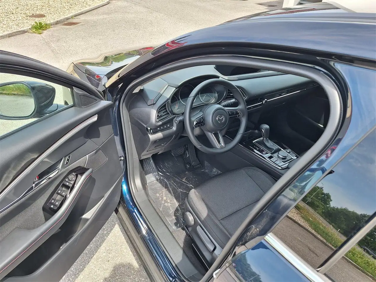 Mazda CX-30 e-Skyactive G140 Homura, миниатюра 10