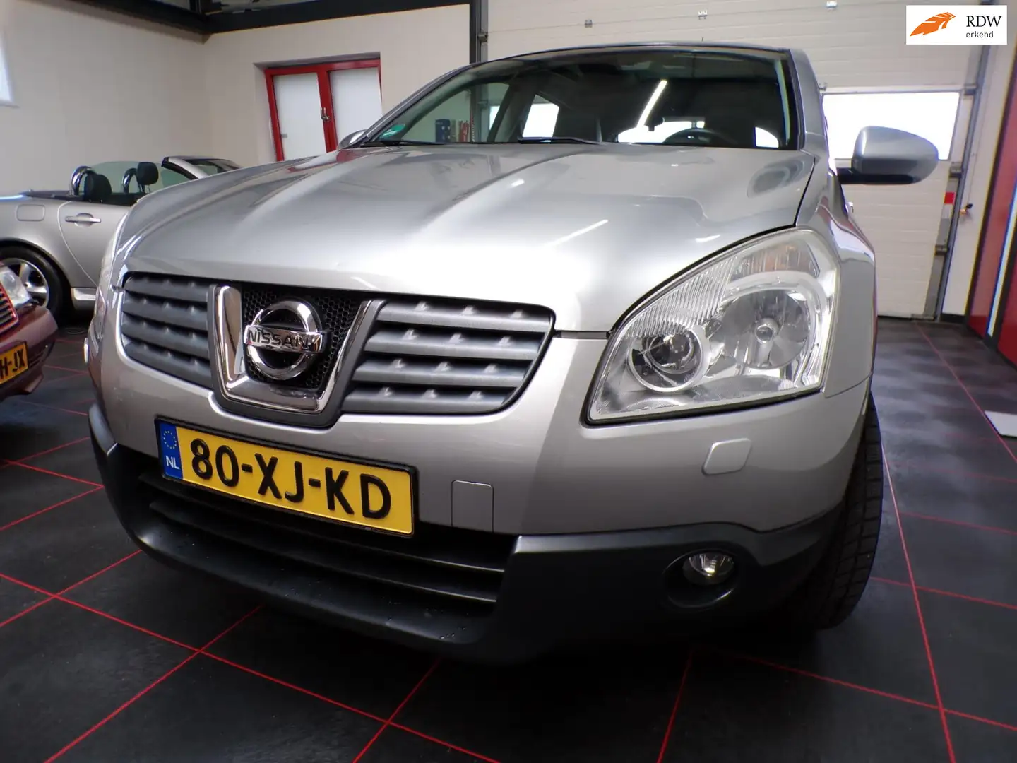 Nissan Qashqai 2.0 Tekna Premium Gris - 1