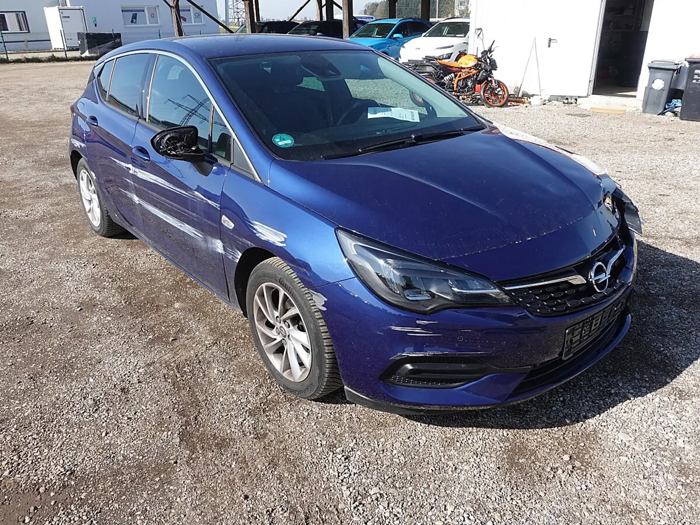 Opel Astra Limusine  1,2 Blau - 1