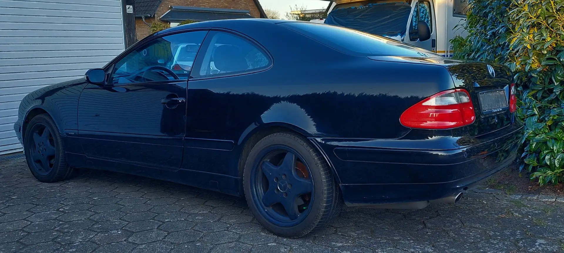 Mercedes-Benz CLK 230 Coupe Kompressor Avantgarde - 2