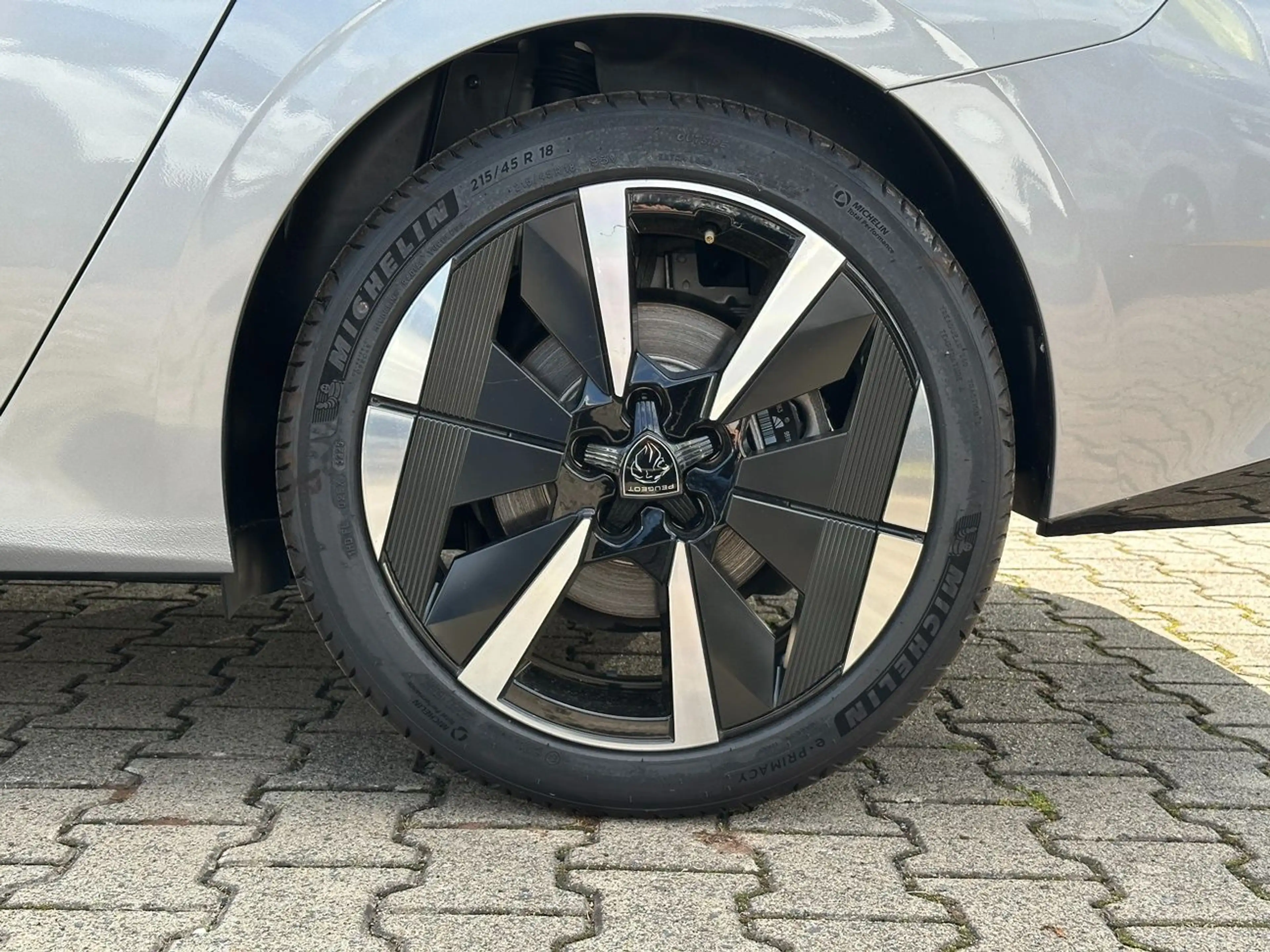 Peugeot 308 Elektromotor SW GT SHZ*360°Kam*Navi*LED*LM* — photo 10