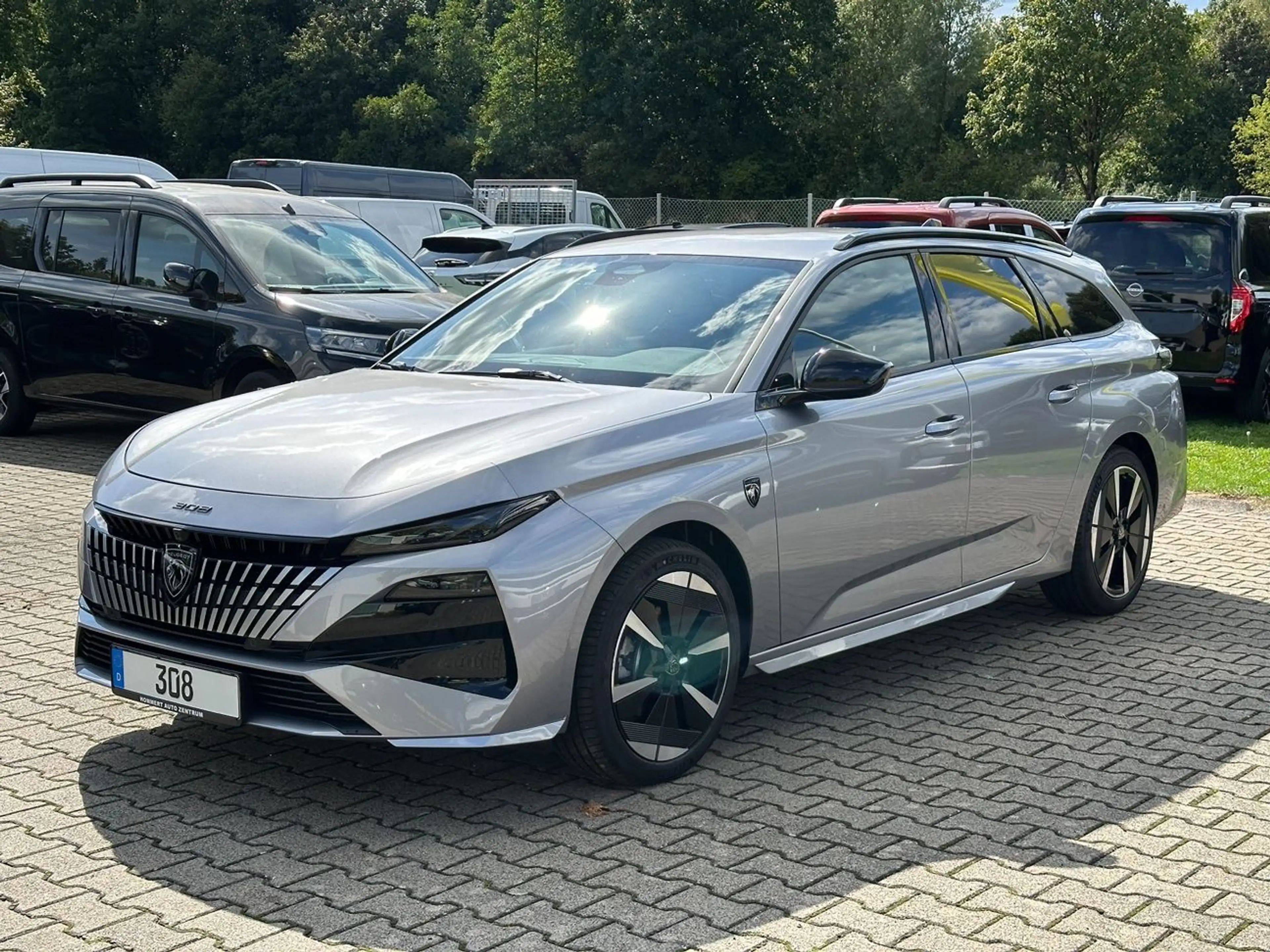 Peugeot 308 Elektromotor SW GT SHZ*360°Kam*Navi*LED*LM* — photo 2