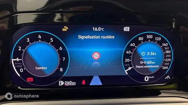 Volkswagen Golf view 10