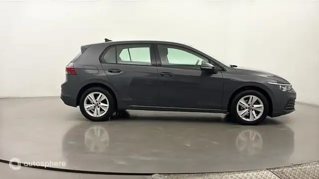 Volkswagen Golf view 4