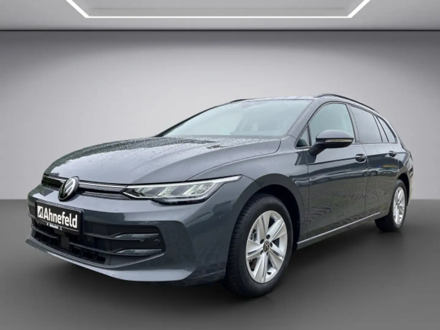 Volkswagen Golf Variant Life 2,0 l TDI SCR 110 kW 150 PS 7-Gang-Doppelkupp Grau - 2