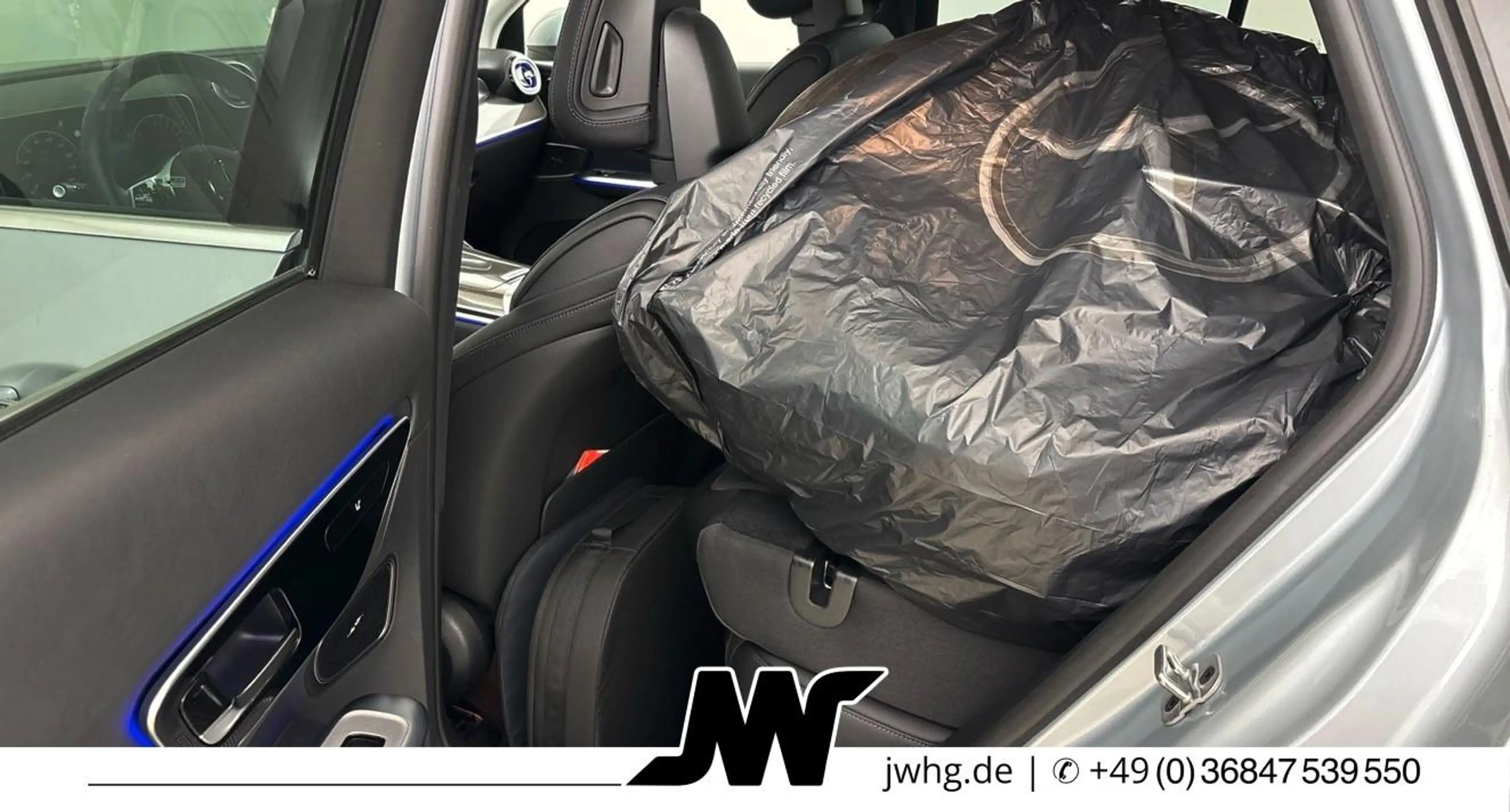 Mercedes-Benz GLC 300 e 4M NewModel 360Kam 4x SiHz Digital LED — photo 12