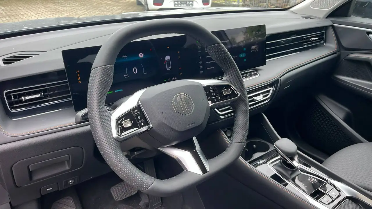 MG HS 1.5 Hybrid+ Luxury 04/2026 Nieuw met daginschrijving!, миниатюра 24