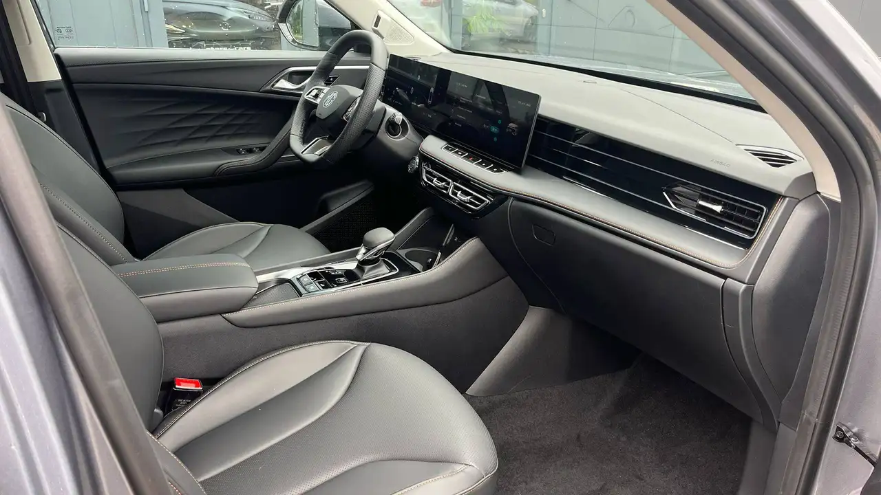 MG HS 1.5 Hybrid+ Luxury 04/2026 Nieuw met daginschrijving!, миниатюра 12