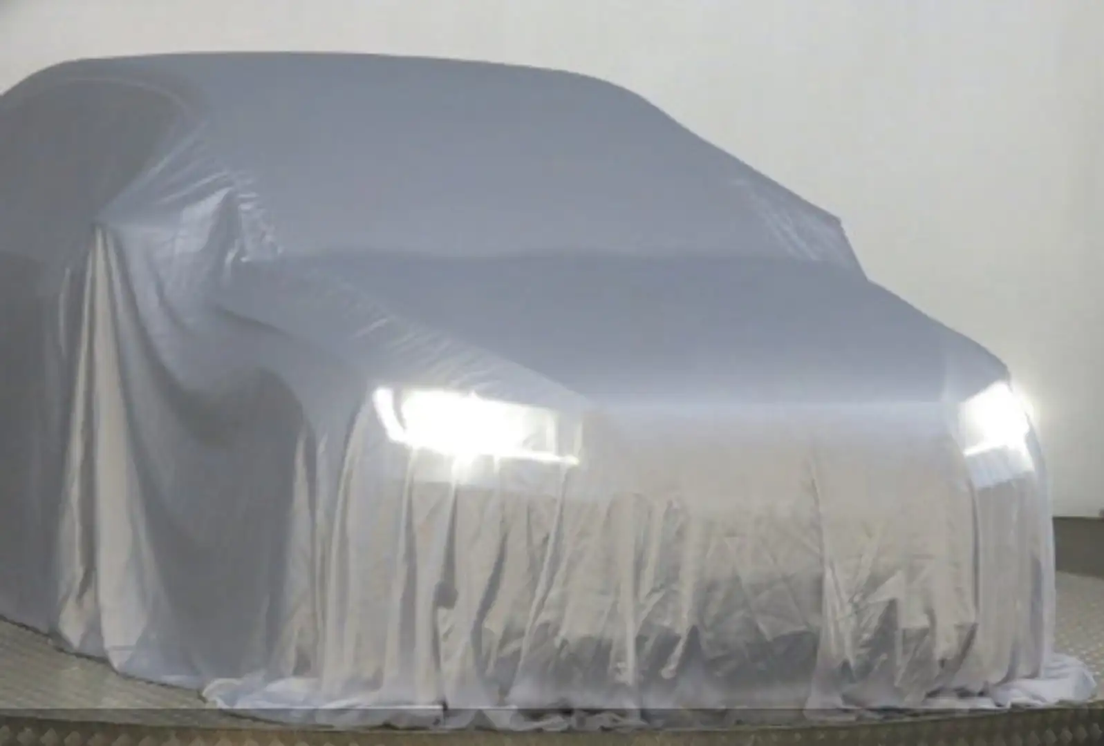 Skoda Karoq Selection Grijs - 1