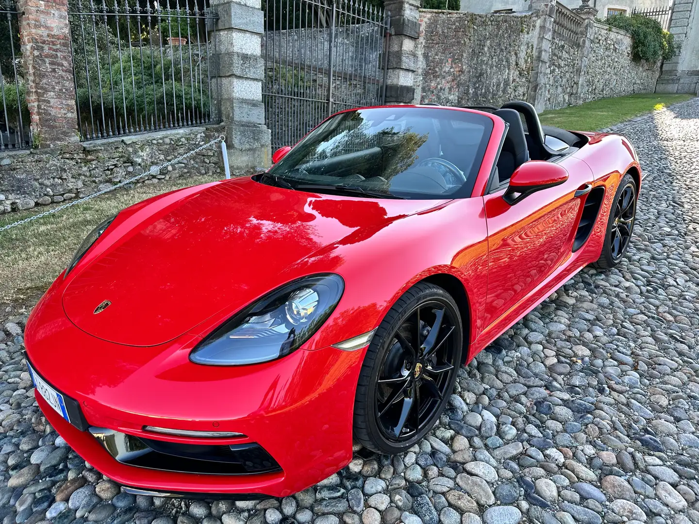 Porsche Boxster 718 Boxster 2.0 300cv manuale Rood - 1