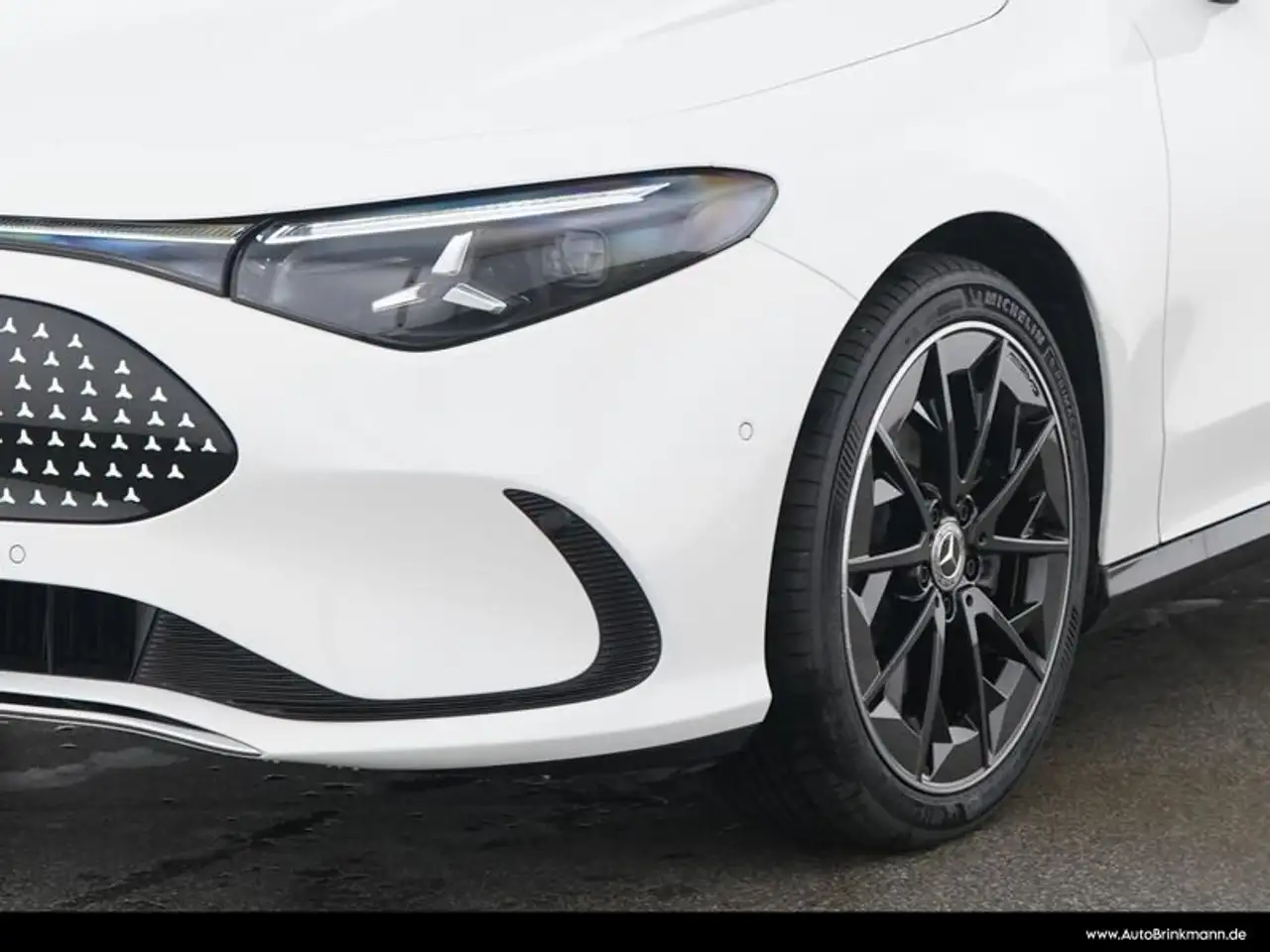 Mercedes-Benz CLA 250 CLA 250+ ADVANCED+/LED/PANO/19"/KAMERA Progressive 3