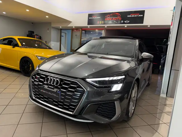 Audi S3 view 3