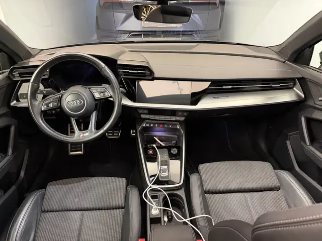 Audi S3 view 9