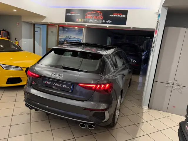 Audi S3 view 14