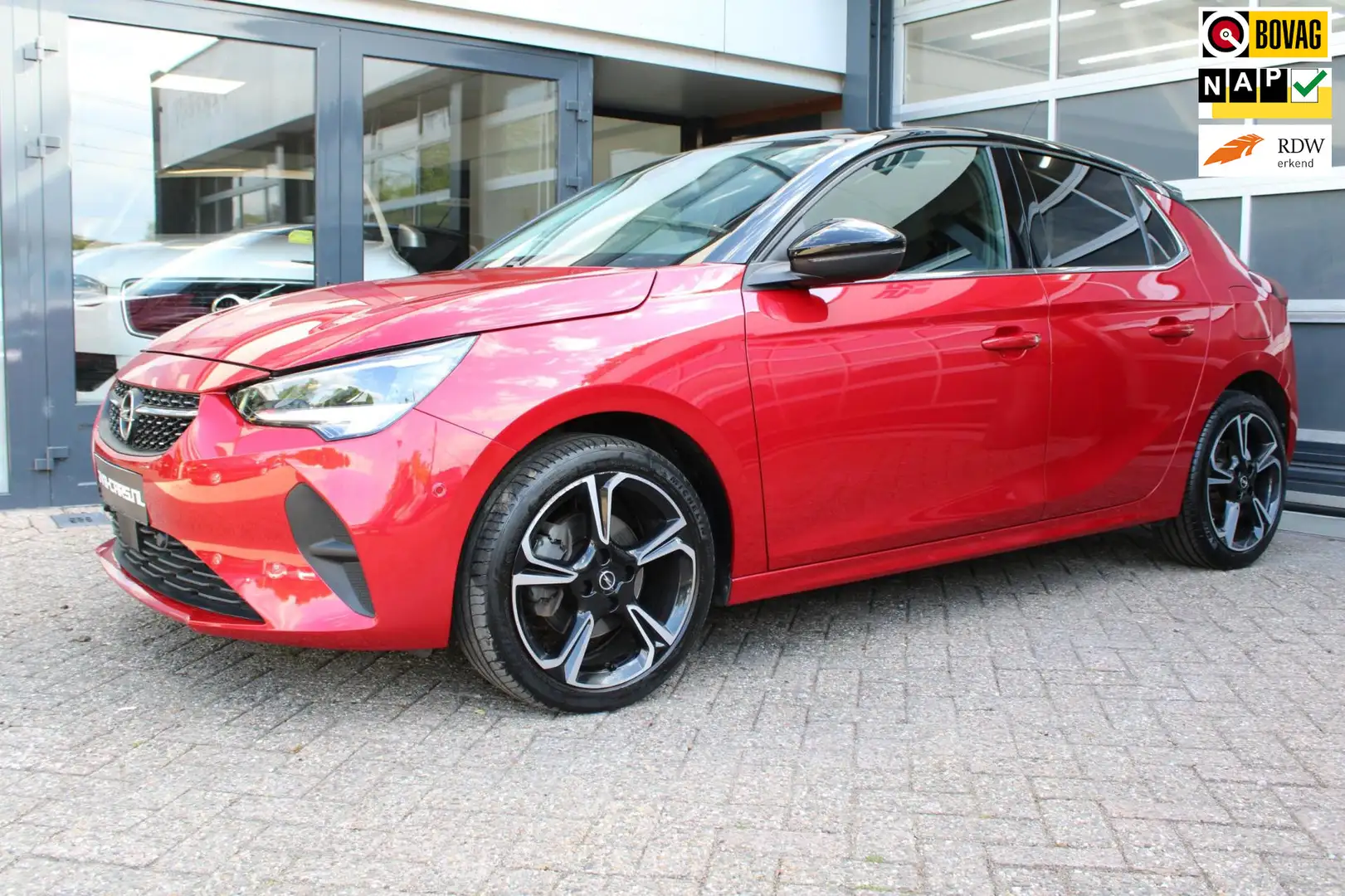 Opel Corsa 1.2 Elegance Rood - 1
