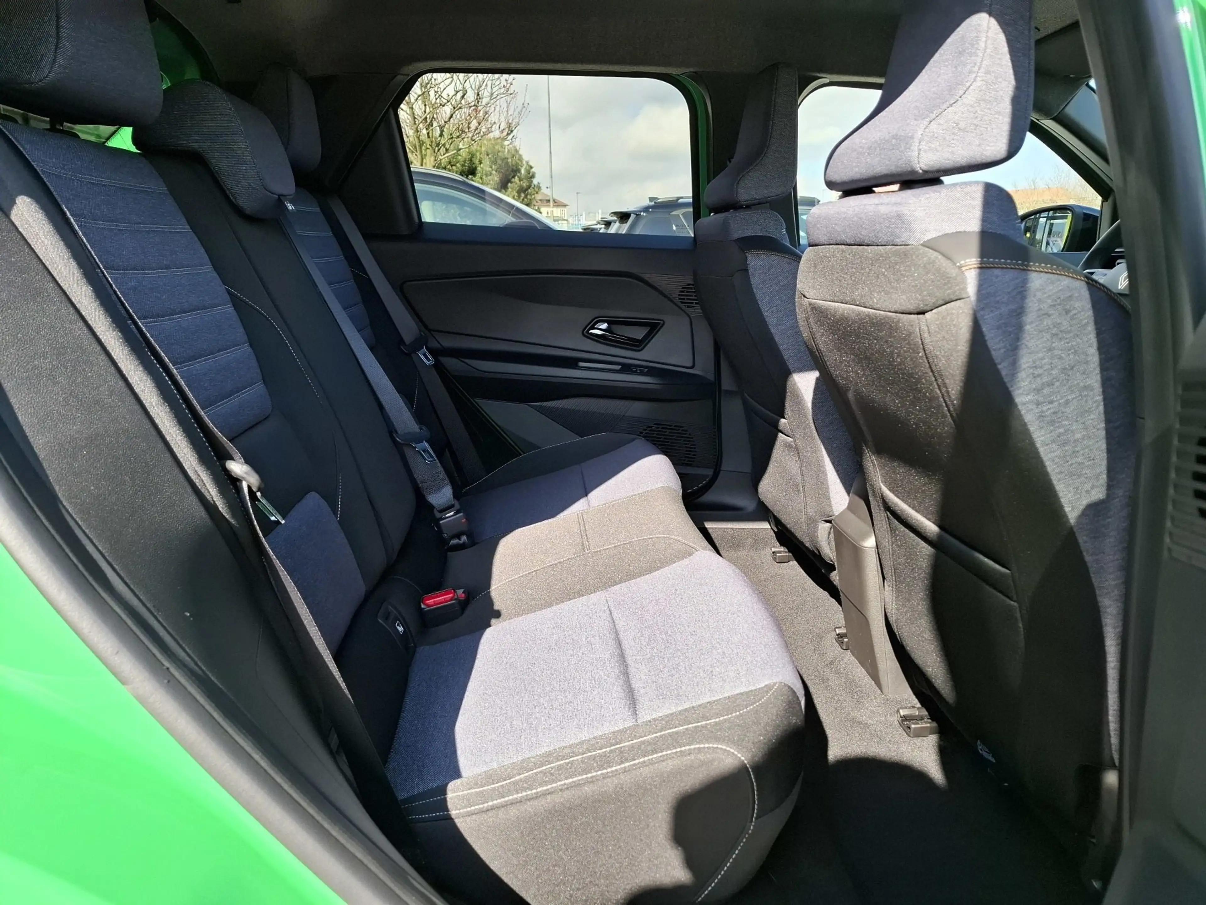 Renault R 5 Techno 150PS Comfort Range E-Tech — photo 13