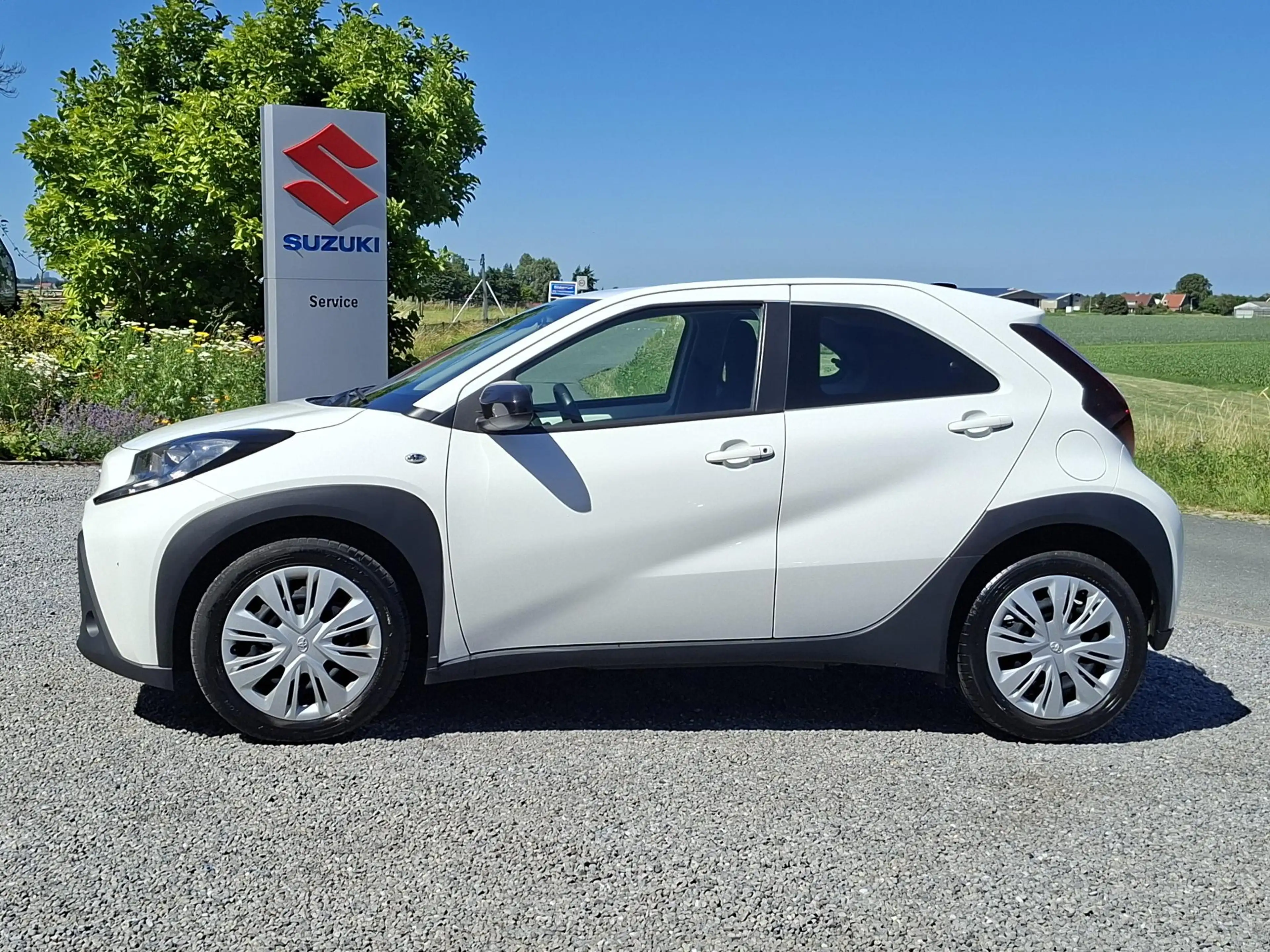 Toyota Aygo X 1.0 VVT-i MT Play | Cruise | Apple Carplay / Andro — photo 2