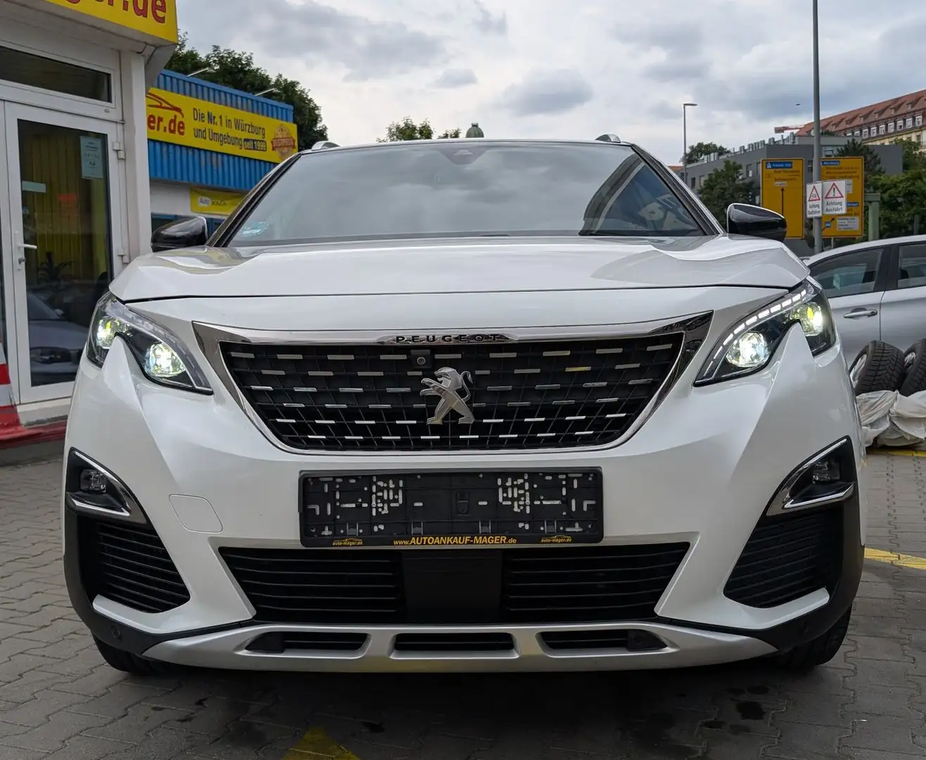 Peugeot 5008 Allure GT-Line 1.6*7-Si*ACC*AHK*LED*360°* Weiß - 2