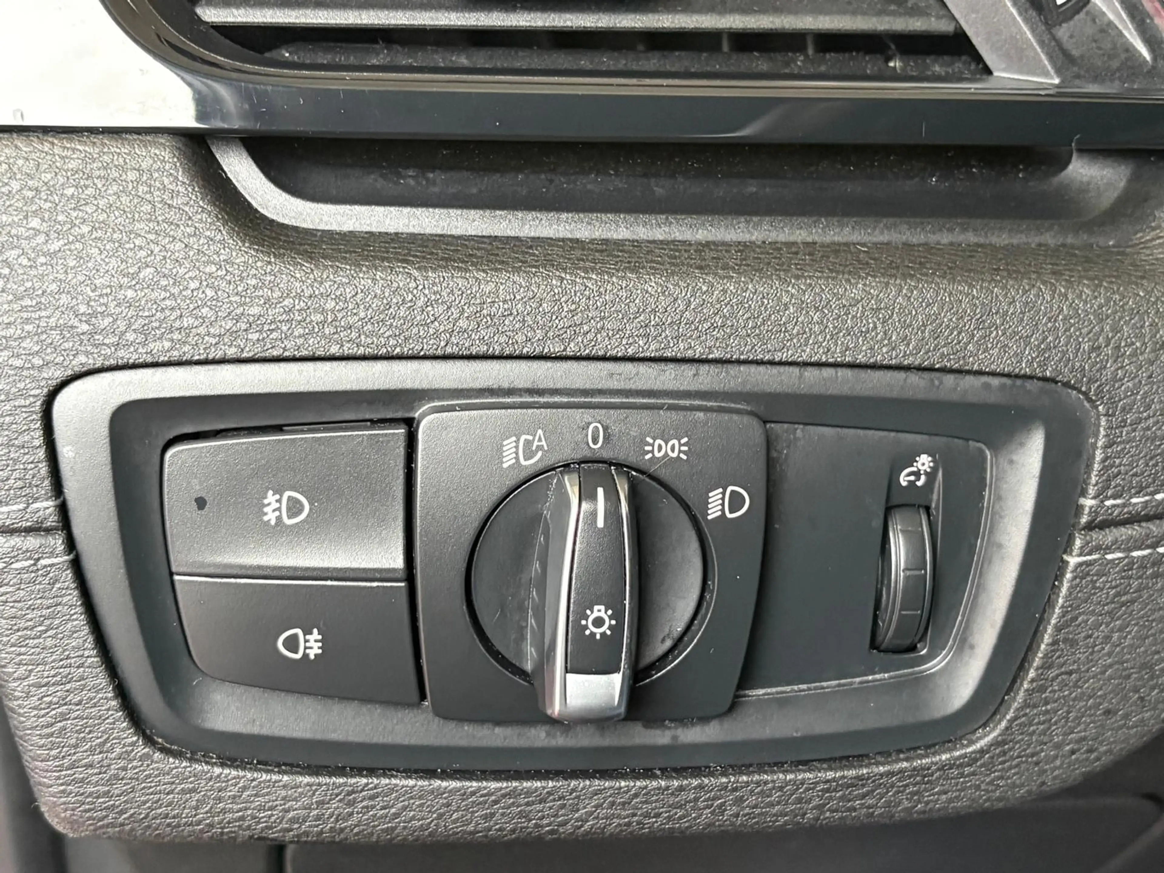 BMW X2 1.8 HIGH EXECUTIVE AUT/STOELVERW/NAV/CAMERA — photo 21