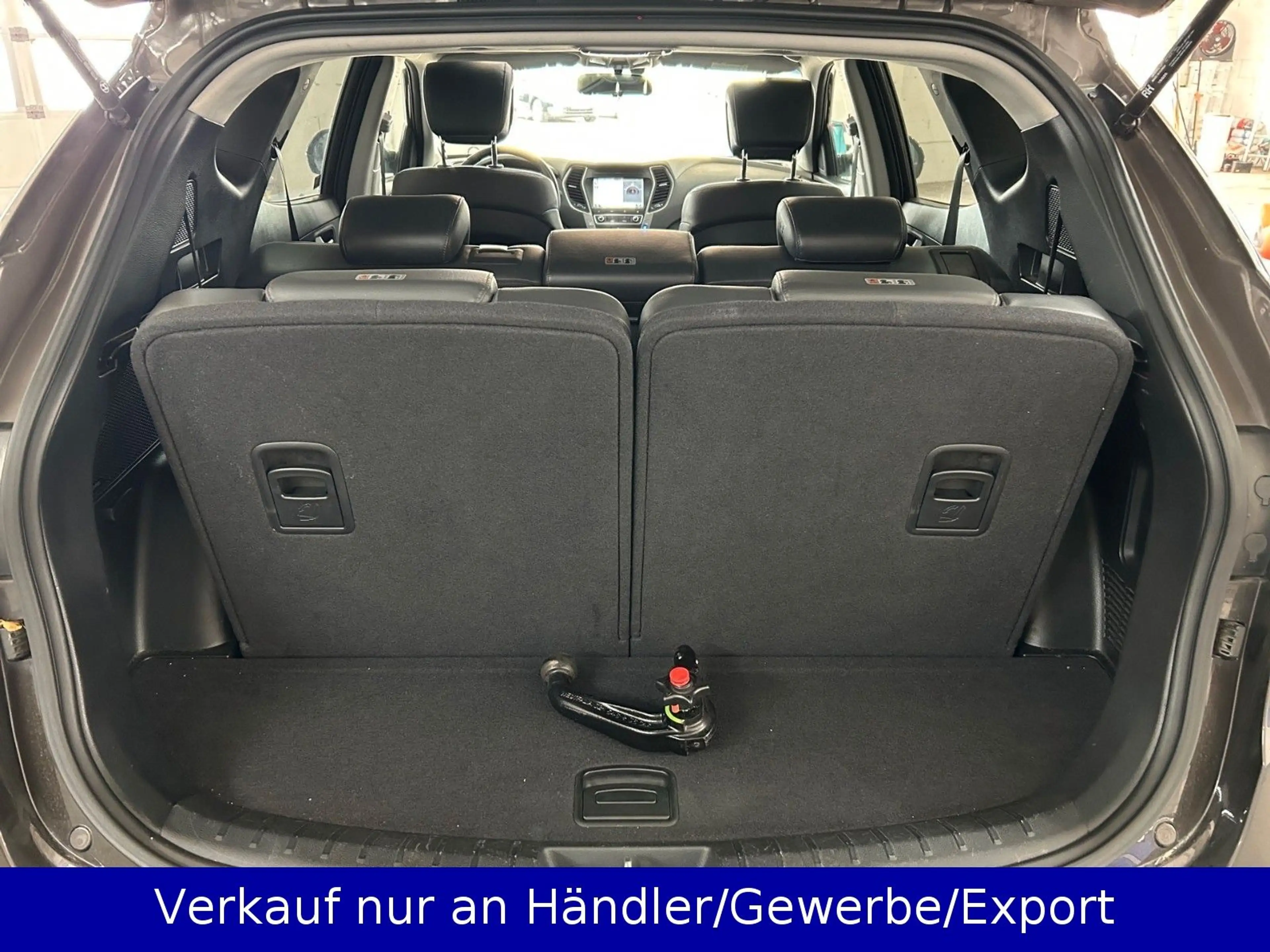 Hyundai SANTA FE 2.2 CRDi 4WD 1.Hand 7-Sitzer Automatik — photo 8