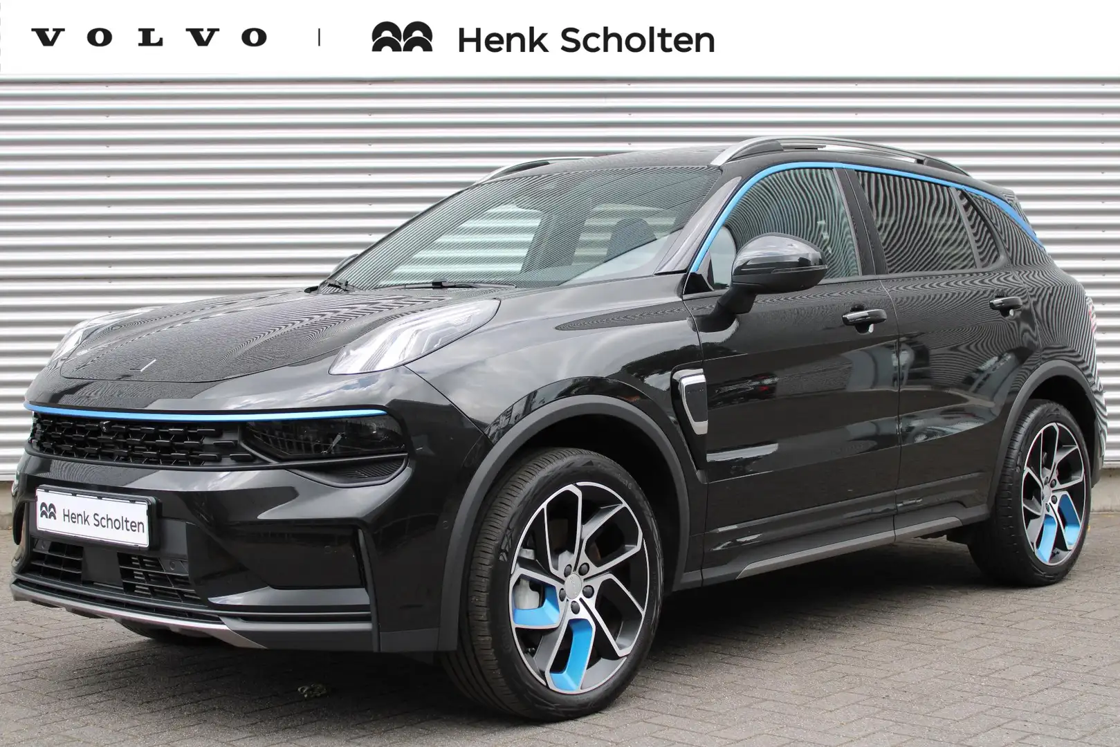 Lynk & Co 01 1.5 Plug-in Hybrid Automaat 261PK | Panoramadak | Schwarz - 1
