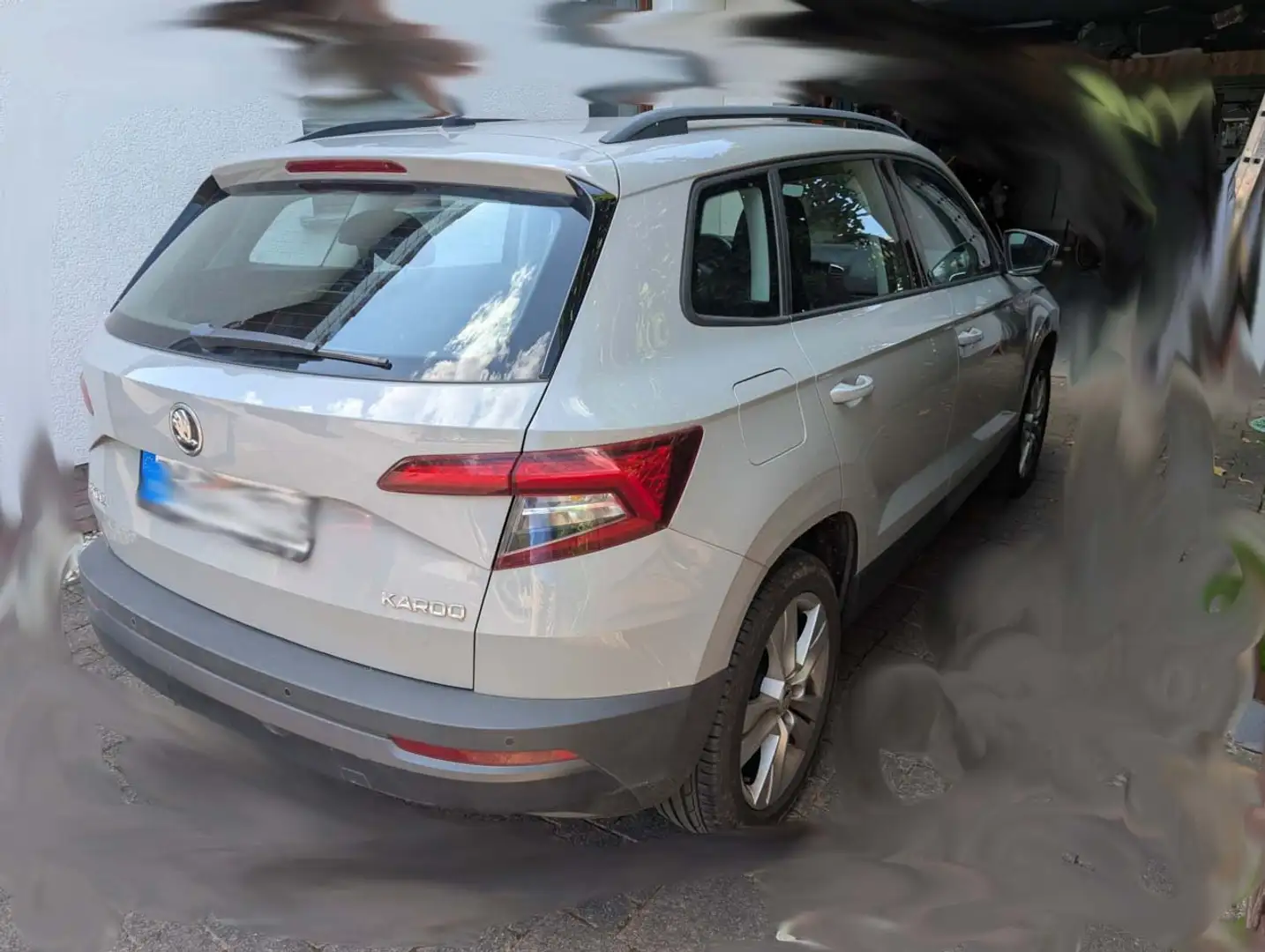 Skoda Karoq Karoq 1.5 TSI ACT DSG Style Grau - 2