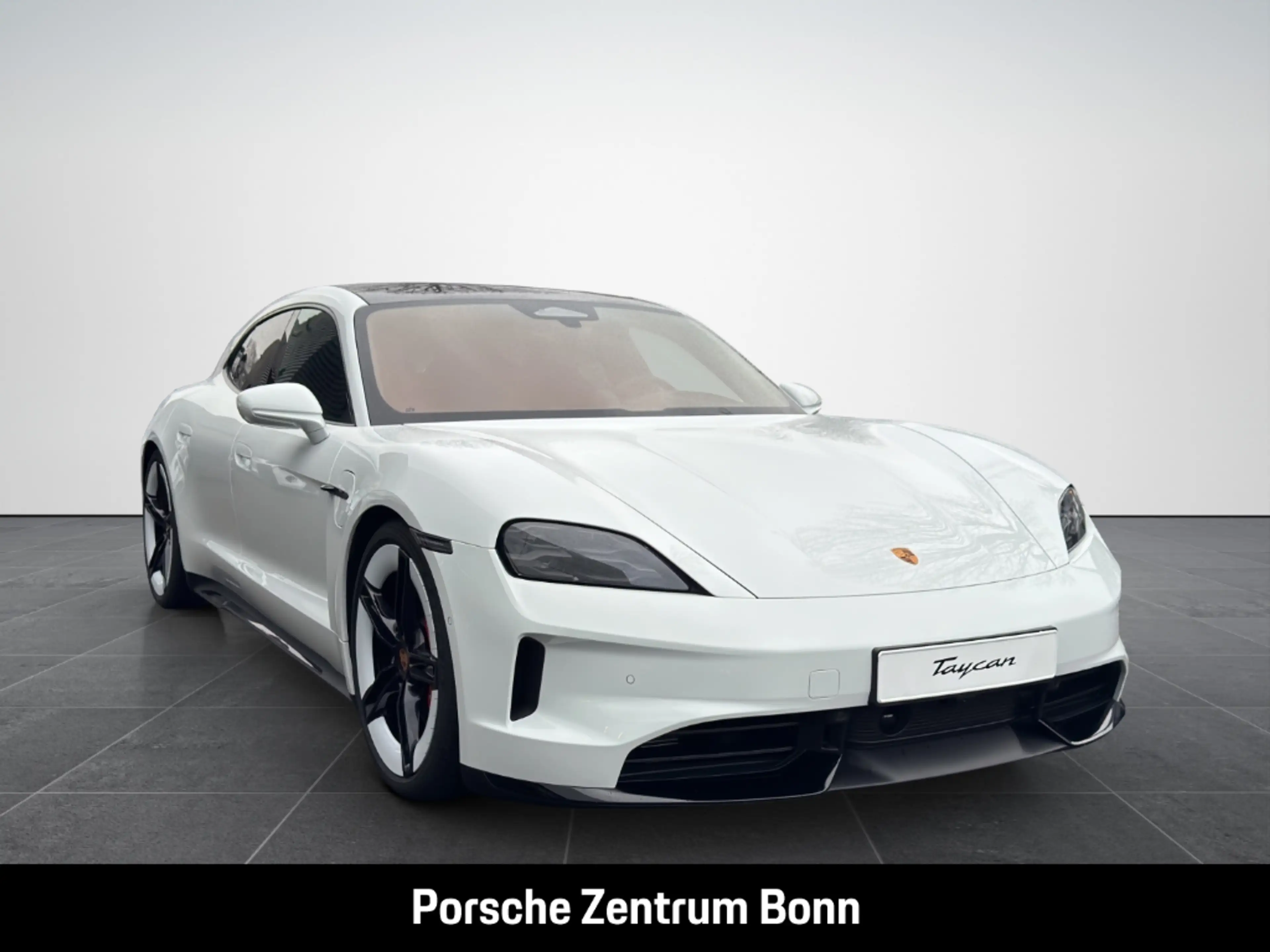Porsche Taycan GTS Sport Turismo HA-Lenkung Active-Ride — photo 3