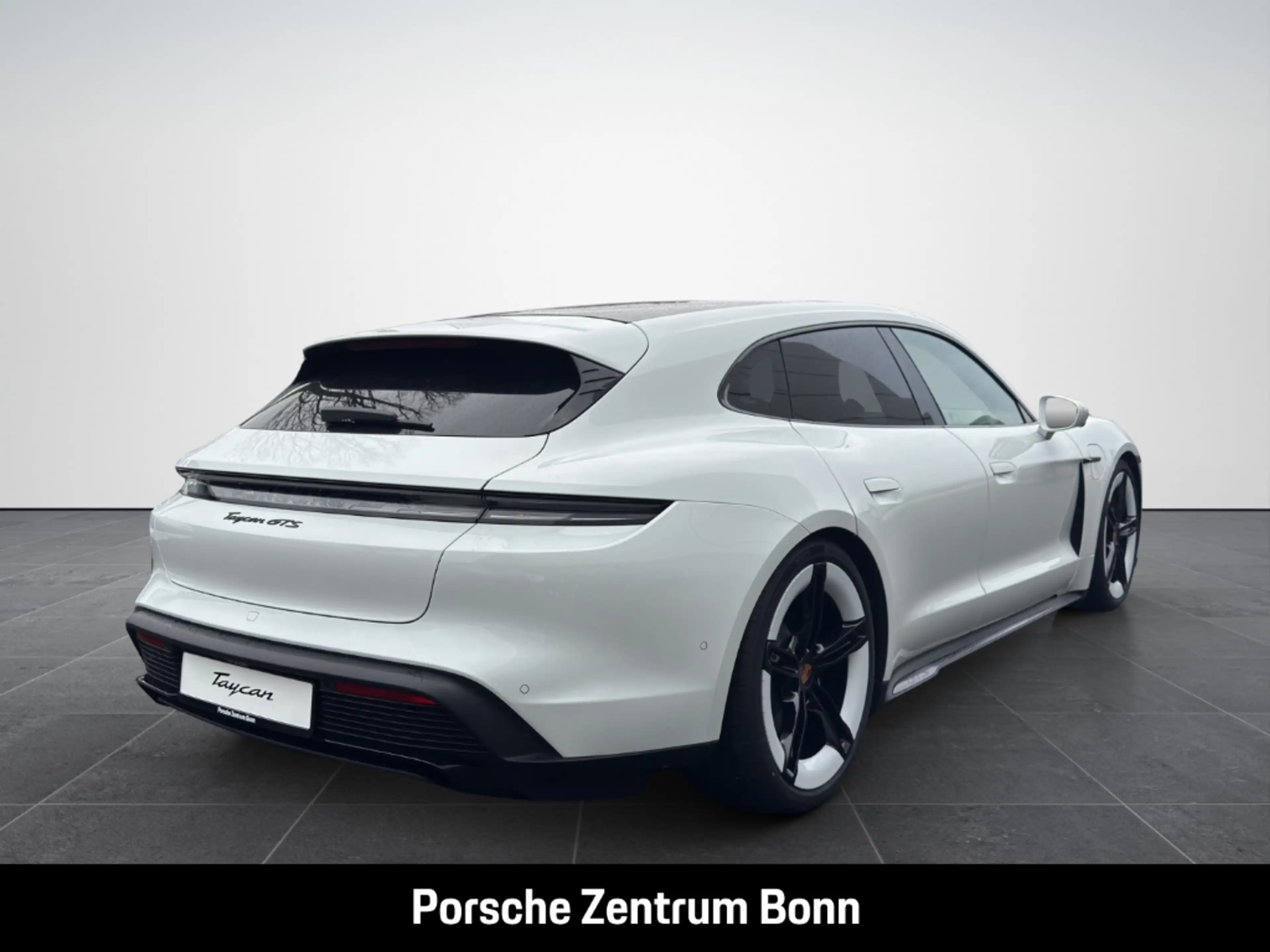 Porsche Taycan GTS Sport Turismo HA-Lenkung Active-Ride — photo 5