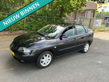 1.4-16V Reference KRIJGT NIEUWE APK BIJ AFLEVERING