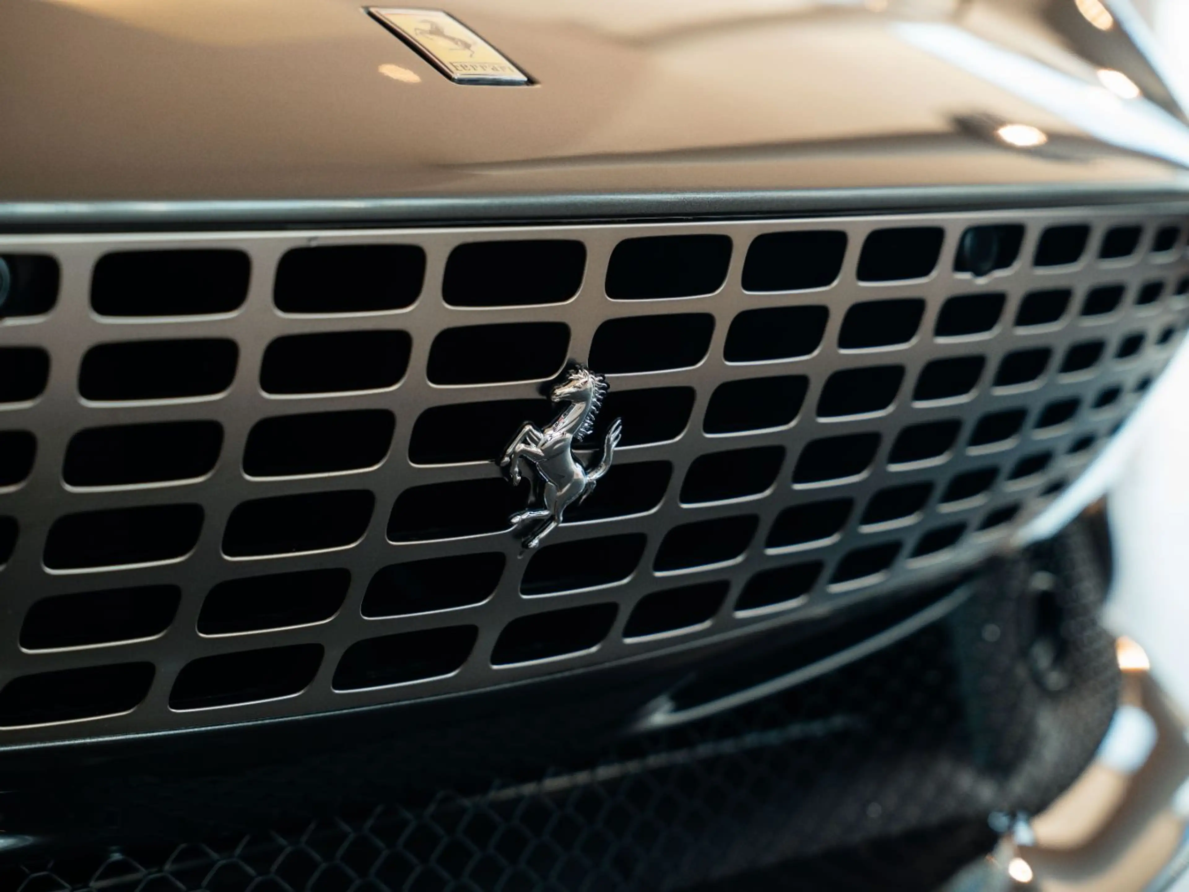 Ferrari Roma Spider Neuwertig*Carbon*LEDs*Alcantara* — photo 15