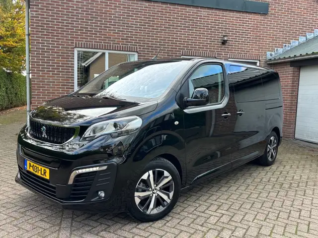 Peugeot e-Traveller 50 KWH Business VIP SOH 92%