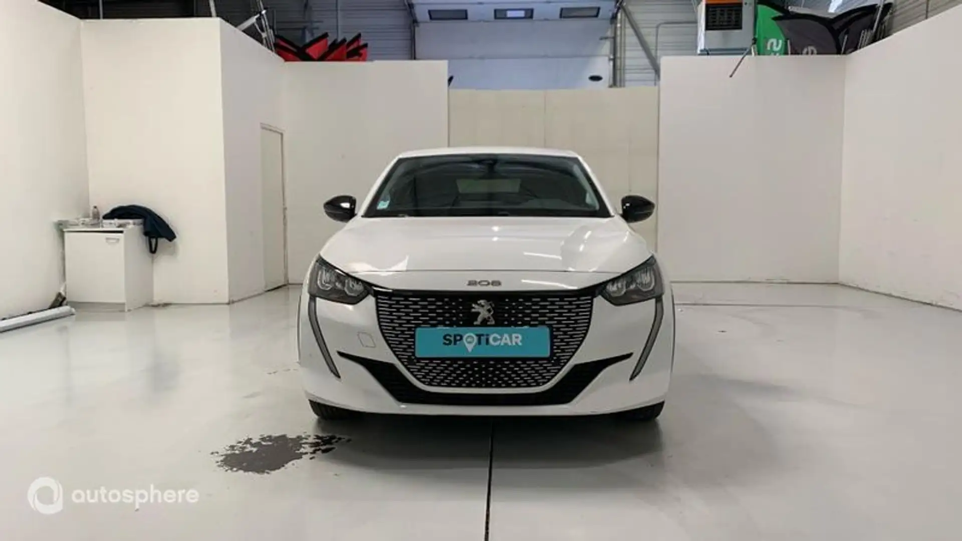 Peugeot 208 e-208 136ch Style - 2