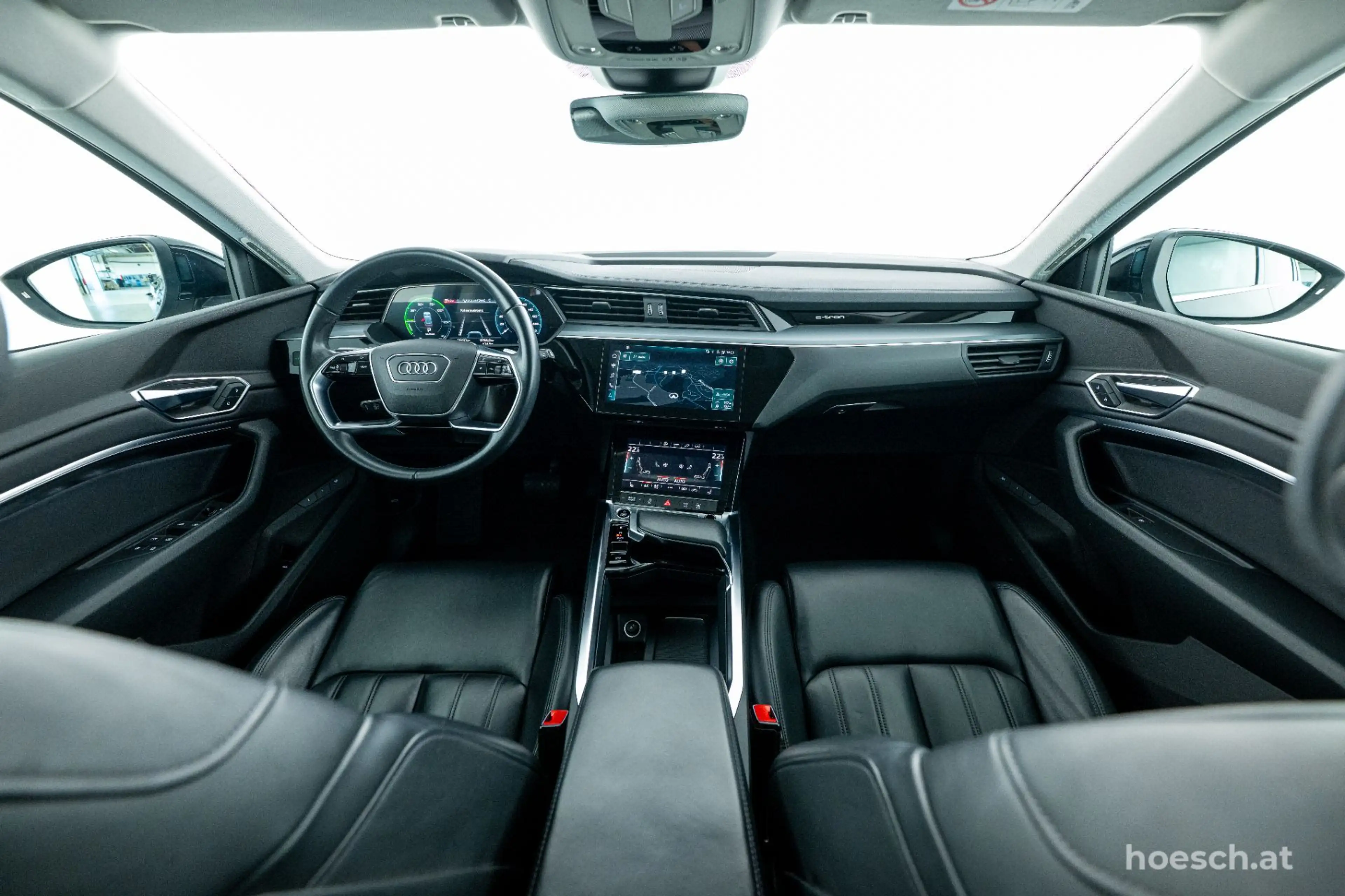 Audi e-tron 55 quattro TRAUMEXTRAS ERSTBESITZ -69% — photo 5
