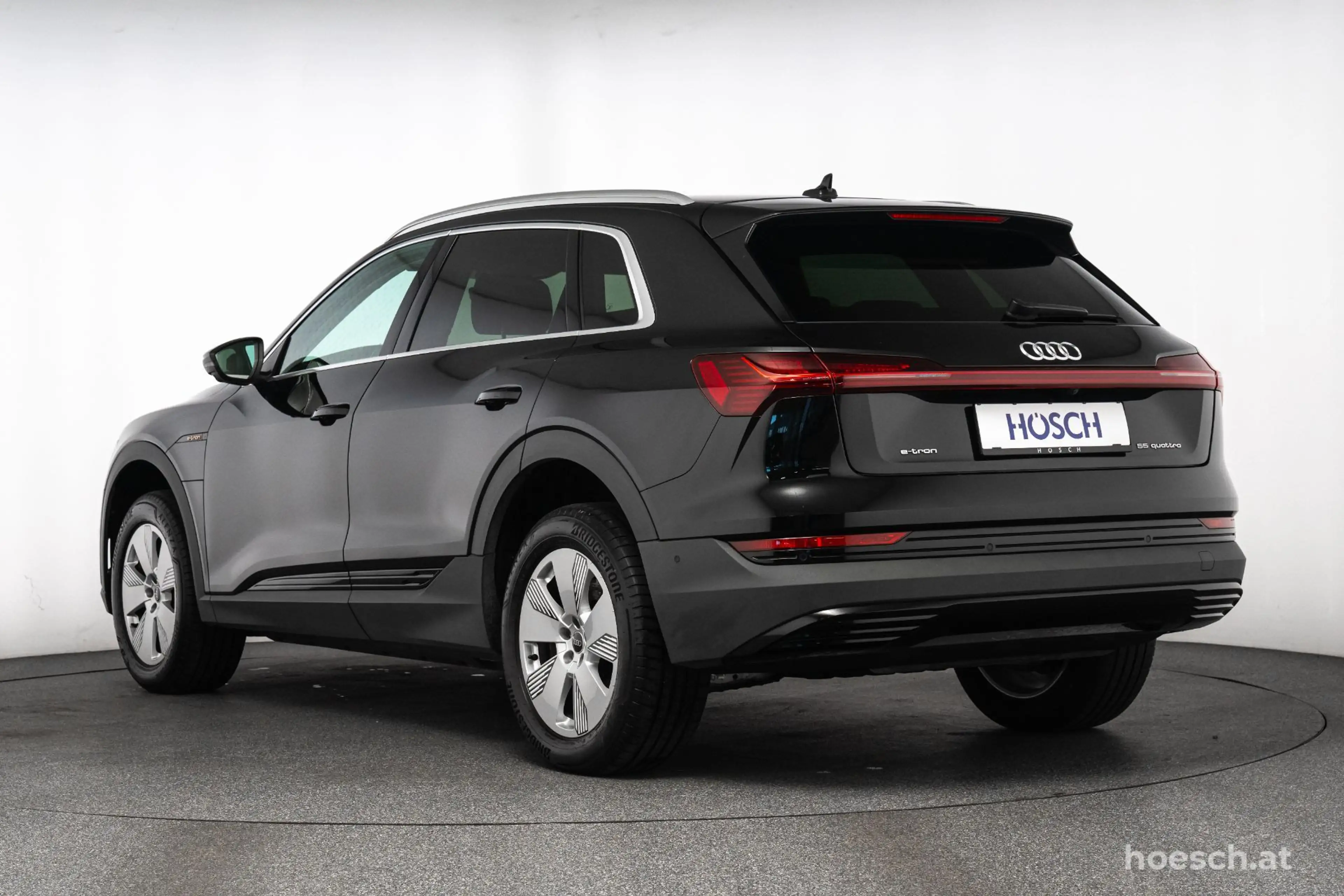 Audi e-tron 55 quattro TRAUMEXTRAS ERSTBESITZ -69% — photo 4