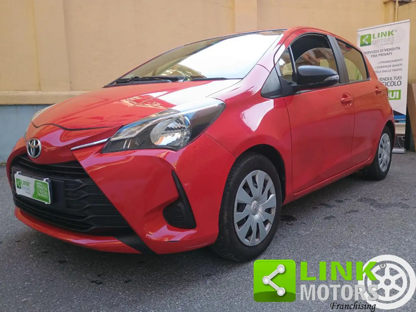 Toyota Yaris 1.0 5 porte Active 51 kw NEOPATENTATI Rouge - 2