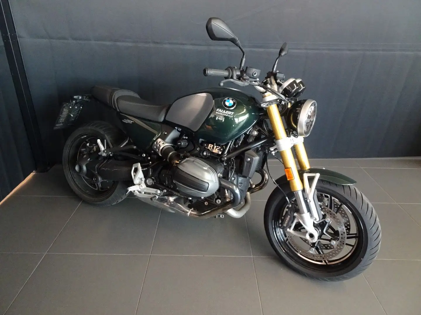 BMW R 12 nineT Vert - 1