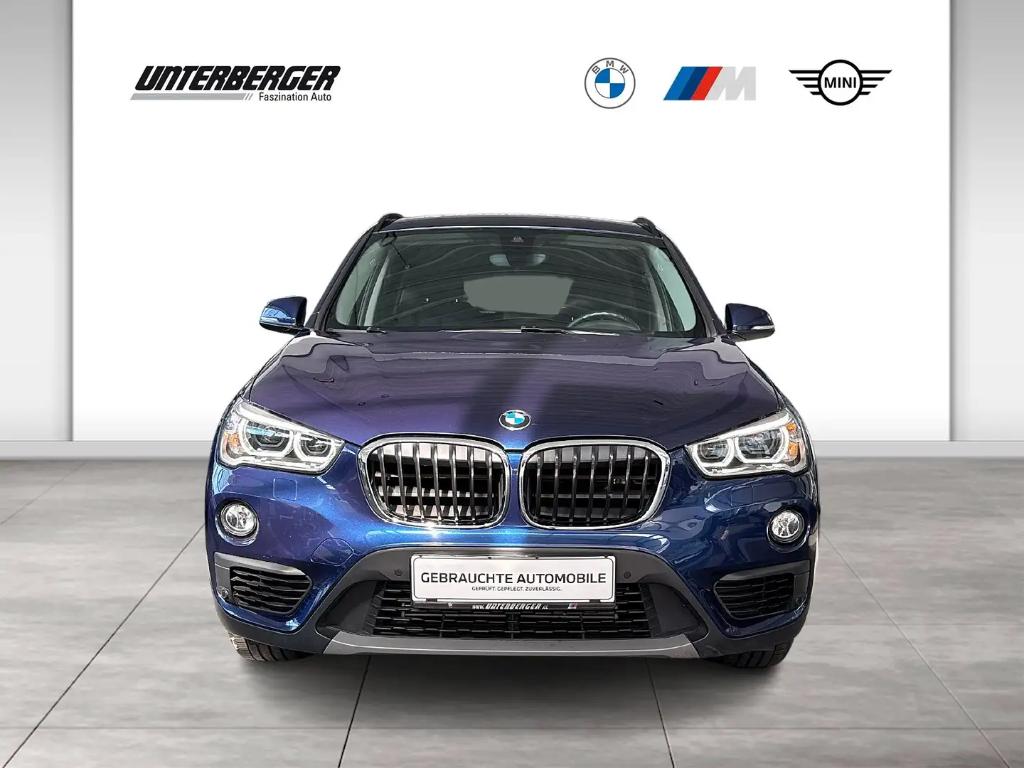 BMW X1 sDrive18i Bleu - 2