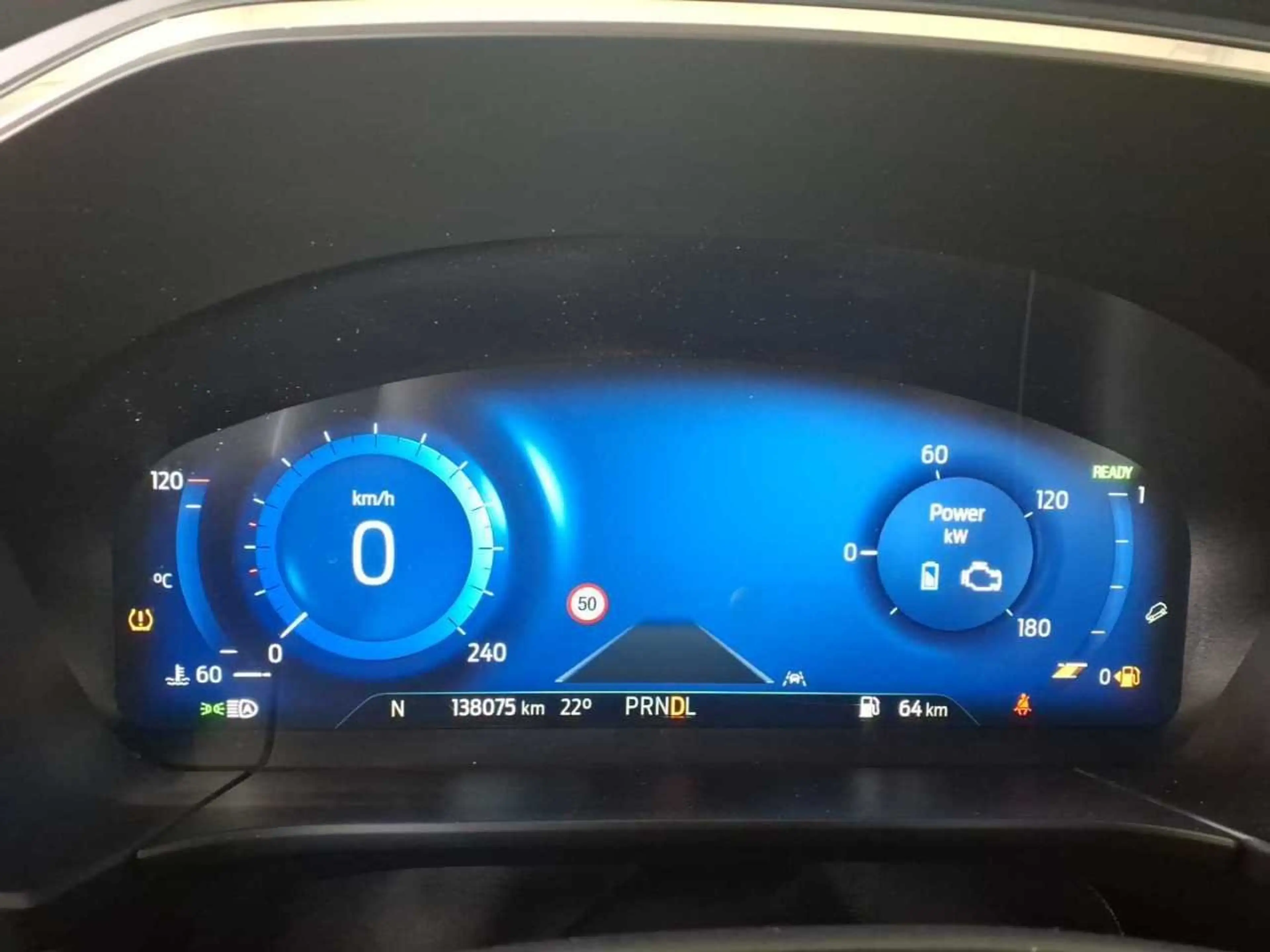Ford Kuga 2.5 Duratec Hybrid FHEV Vignale B&O AHK Pano SpoSi — photo 11