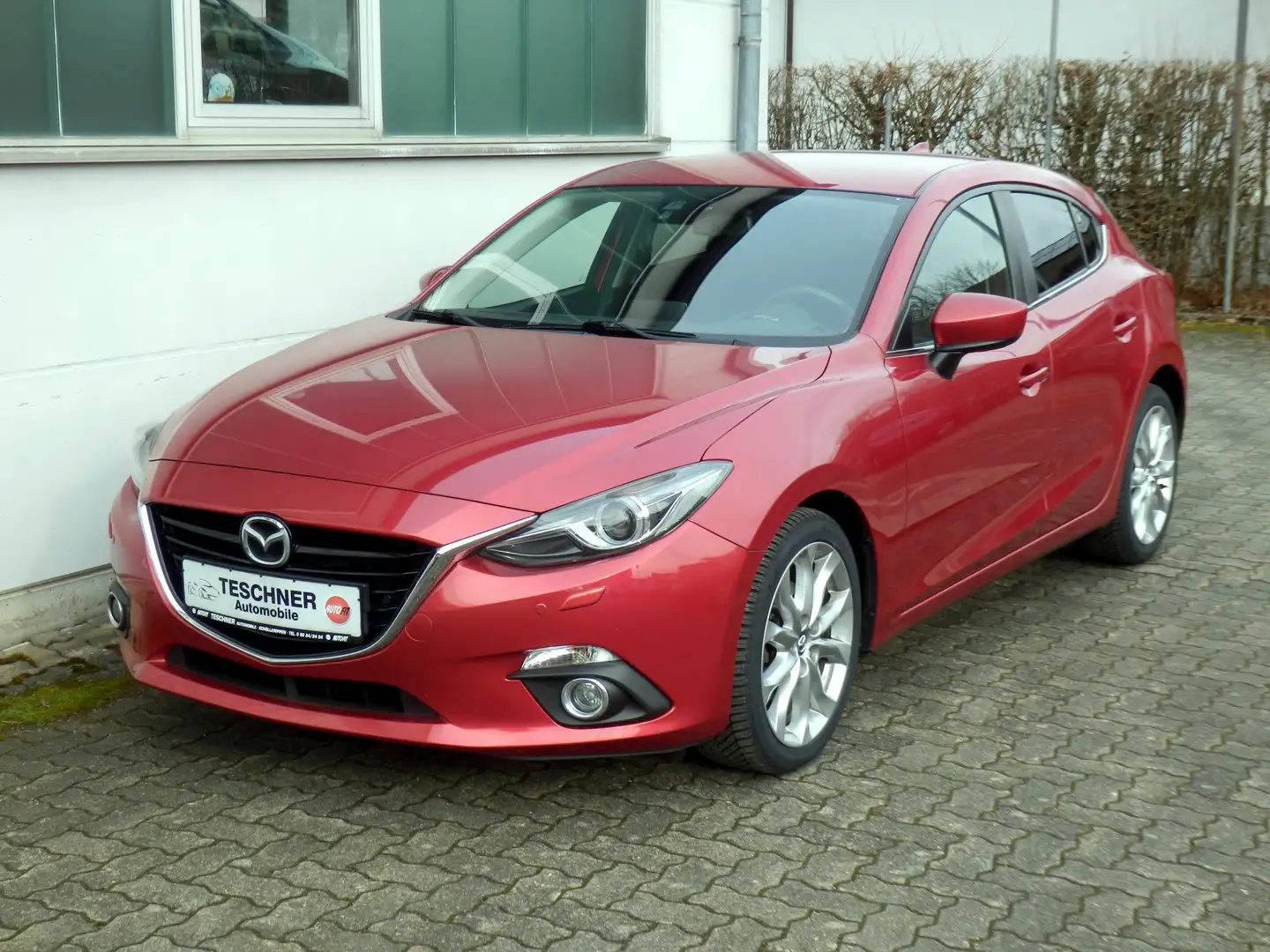 Mazda 3 SKYACTIV-G 120 Sports-Line Rot - 1