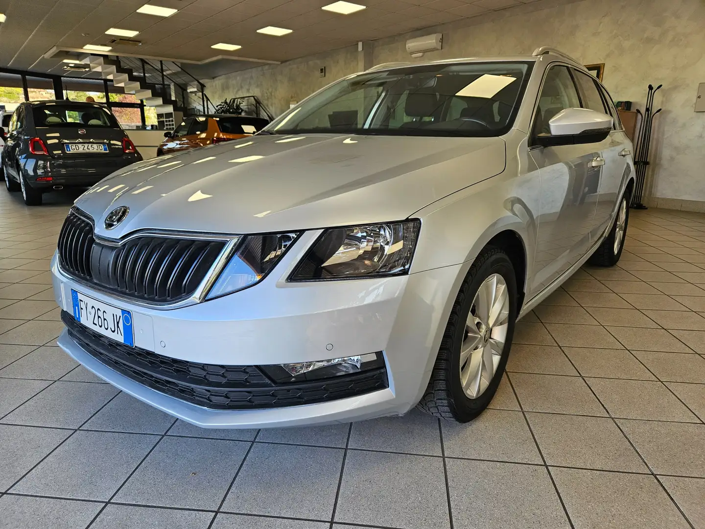 Skoda Octavia Octavia Wagon 1.5 G-tec 130cv dsg Argento - 1