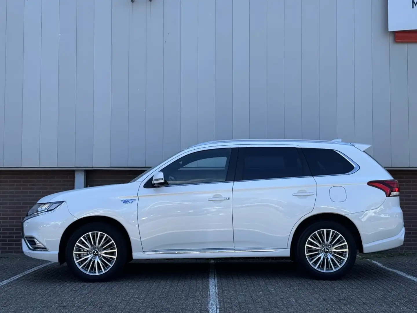 Mitsubishi Outlander 2.4 PHEV Instyle Blanco - 2