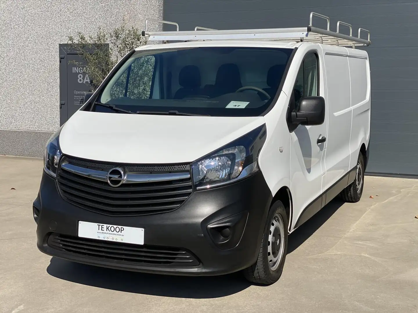 Opel Vivaro L2-dakdrager-trekhaak-airco-14990€+BTW Blanc - 1