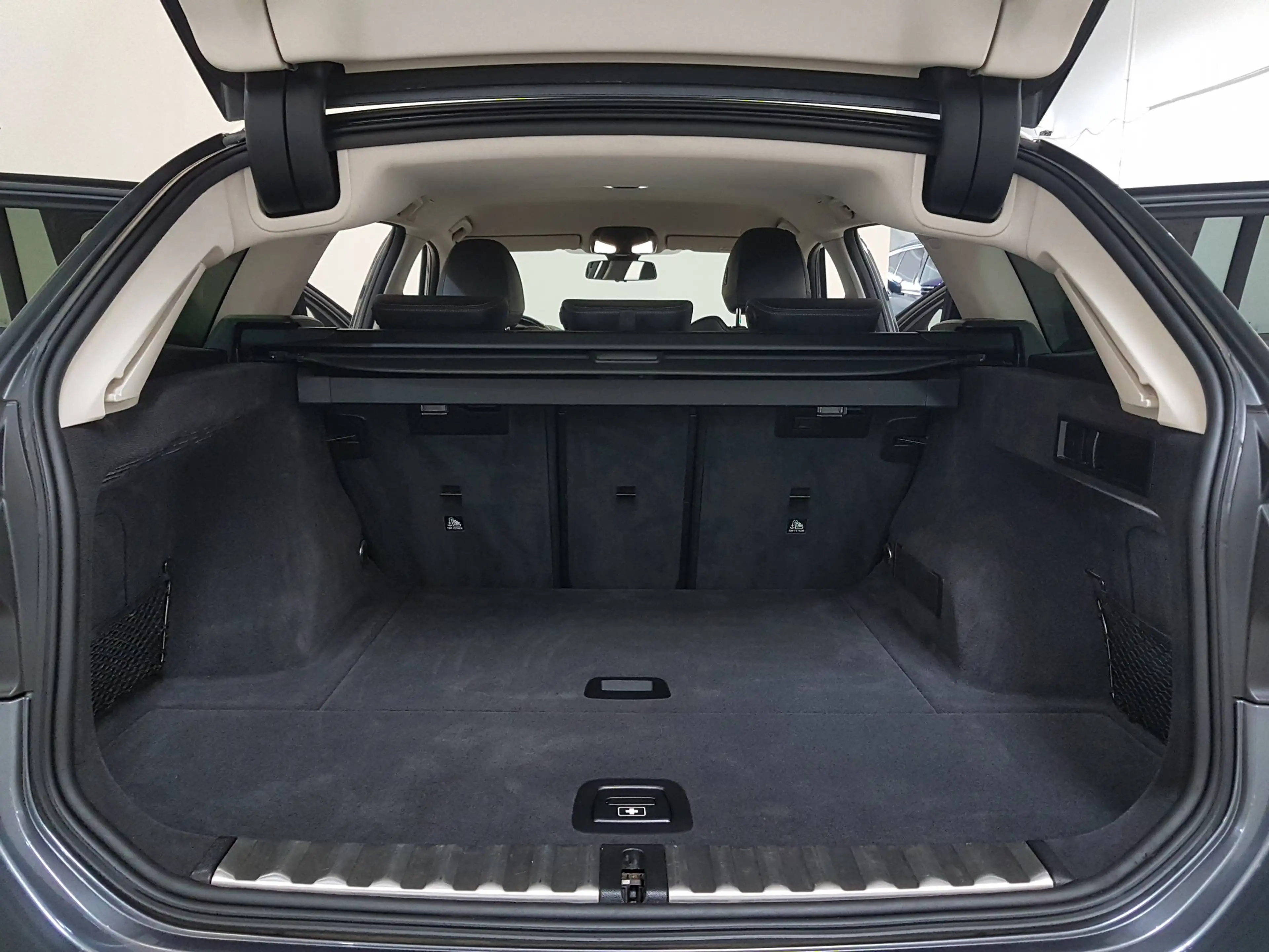 BMW 320 d xDrive Sportsitze M Lenkrad — photo 12