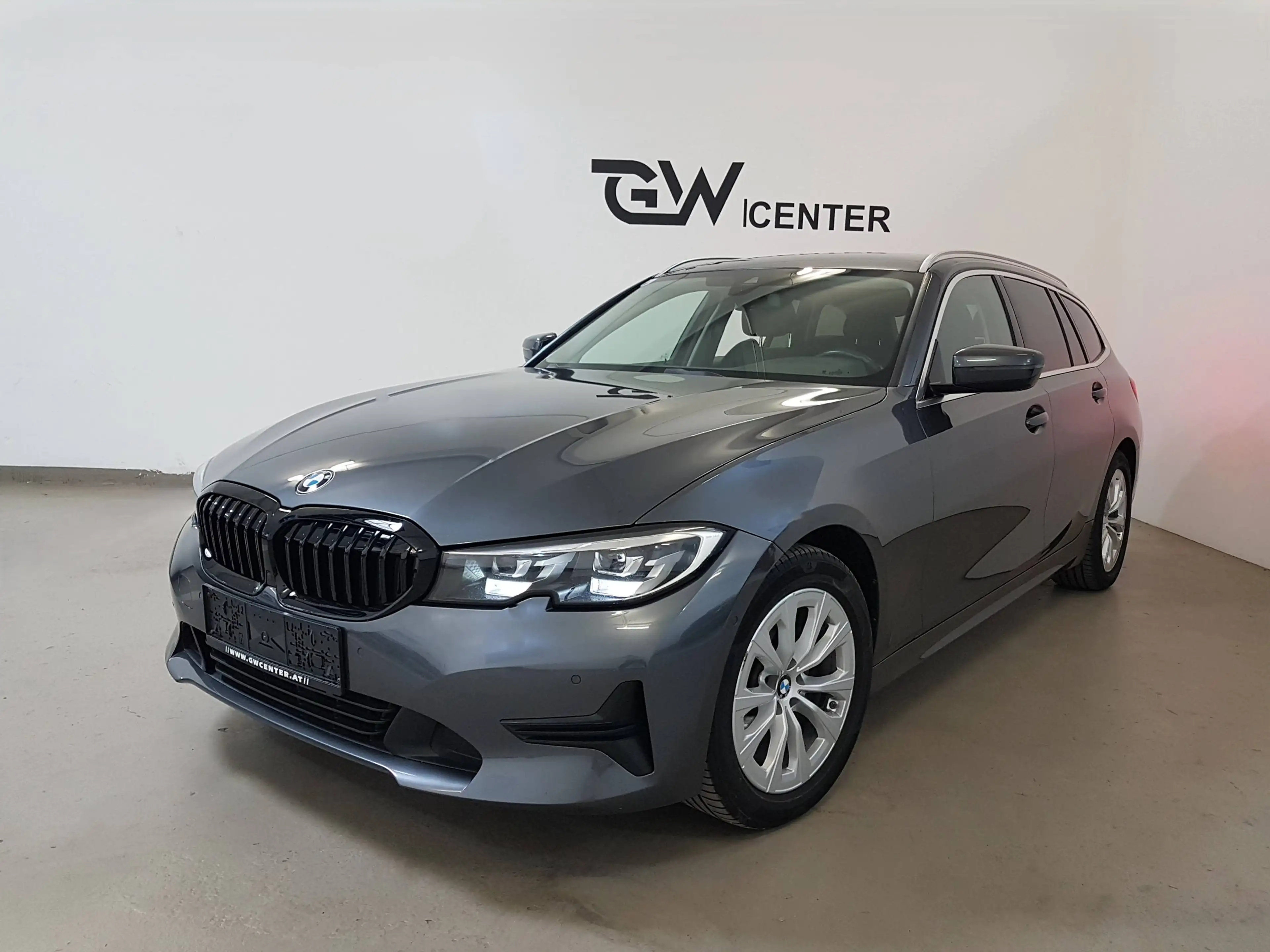 BMW 320 d xDrive Sportsitze M Lenkrad — photo 2