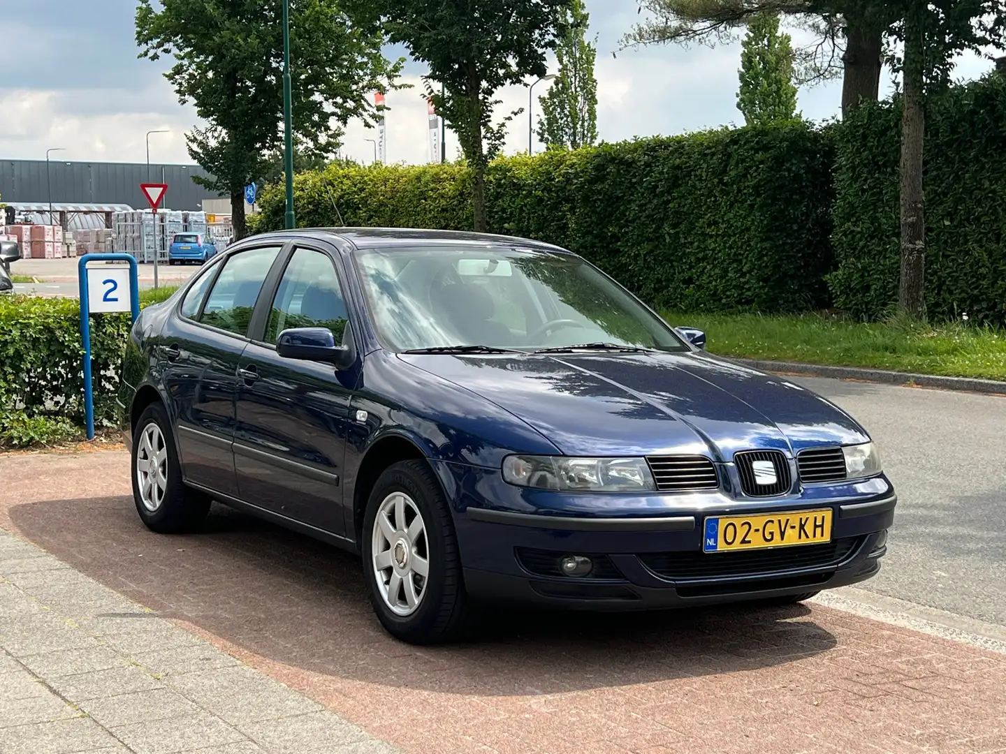 SEAT Toledo 1.6 Signo *APK 06-2026 | Blu/Azzurro - 1