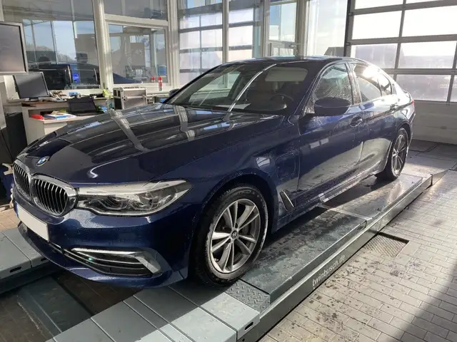 BMW 530 e +nur an Fahrzeughändler+ Luxury Line